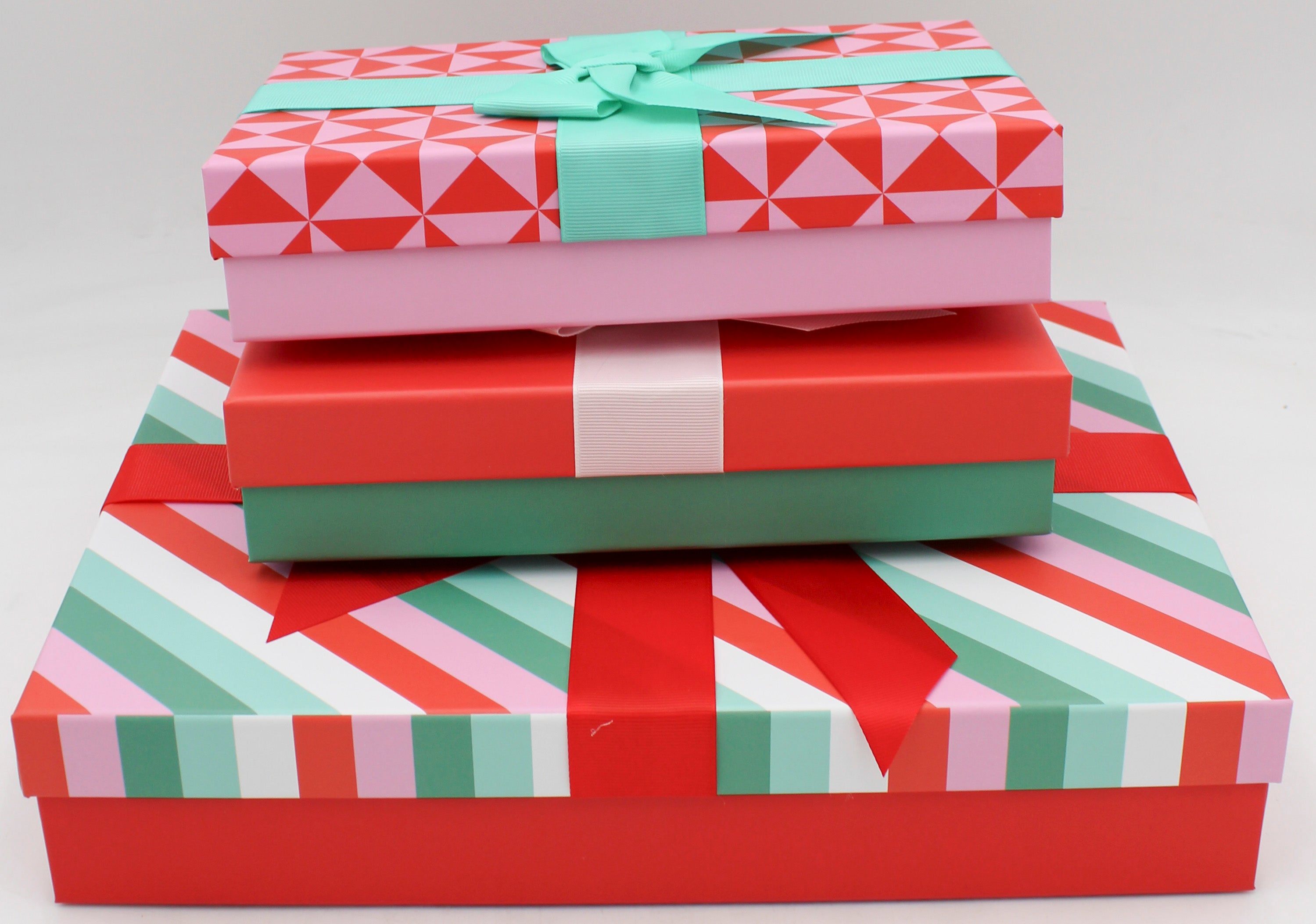 3CT NESTED RECTANGLE GIFT BOXES - GEOMETRIC