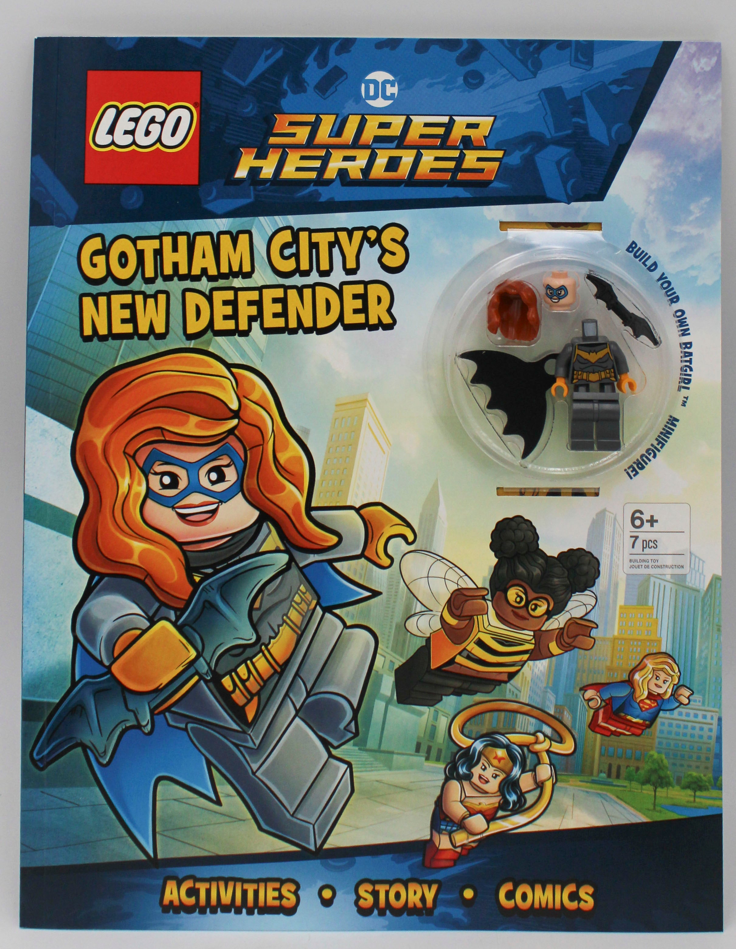 LEGO DC SUPER HEROES: GOTHAM CITY'S NEW DEFENDER ACTIVITY BOOK 32pg