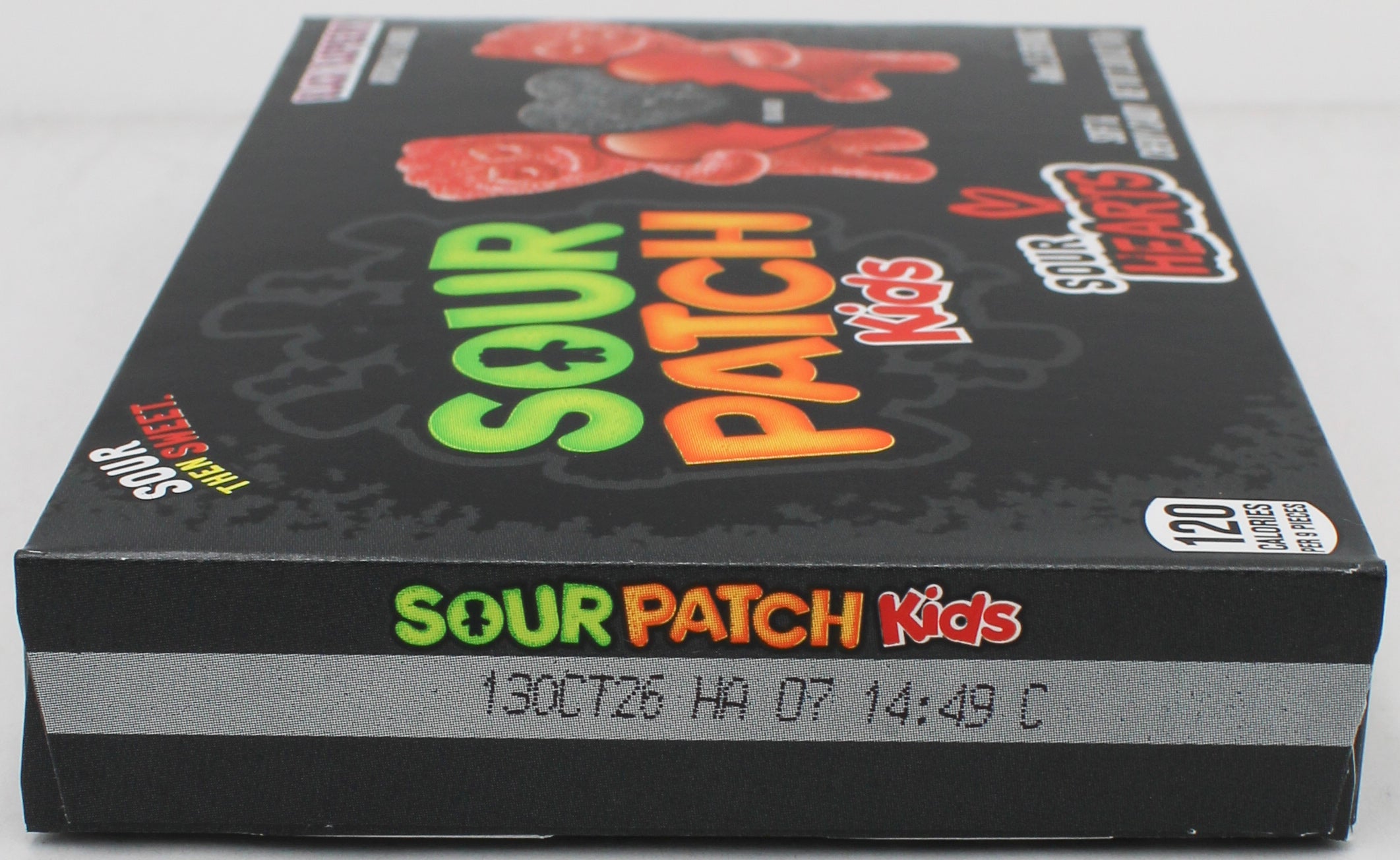 SOUR PATCH KIDS SOUR HEARTS THEATRE BOX 3.08 Oz BB 10/13/26