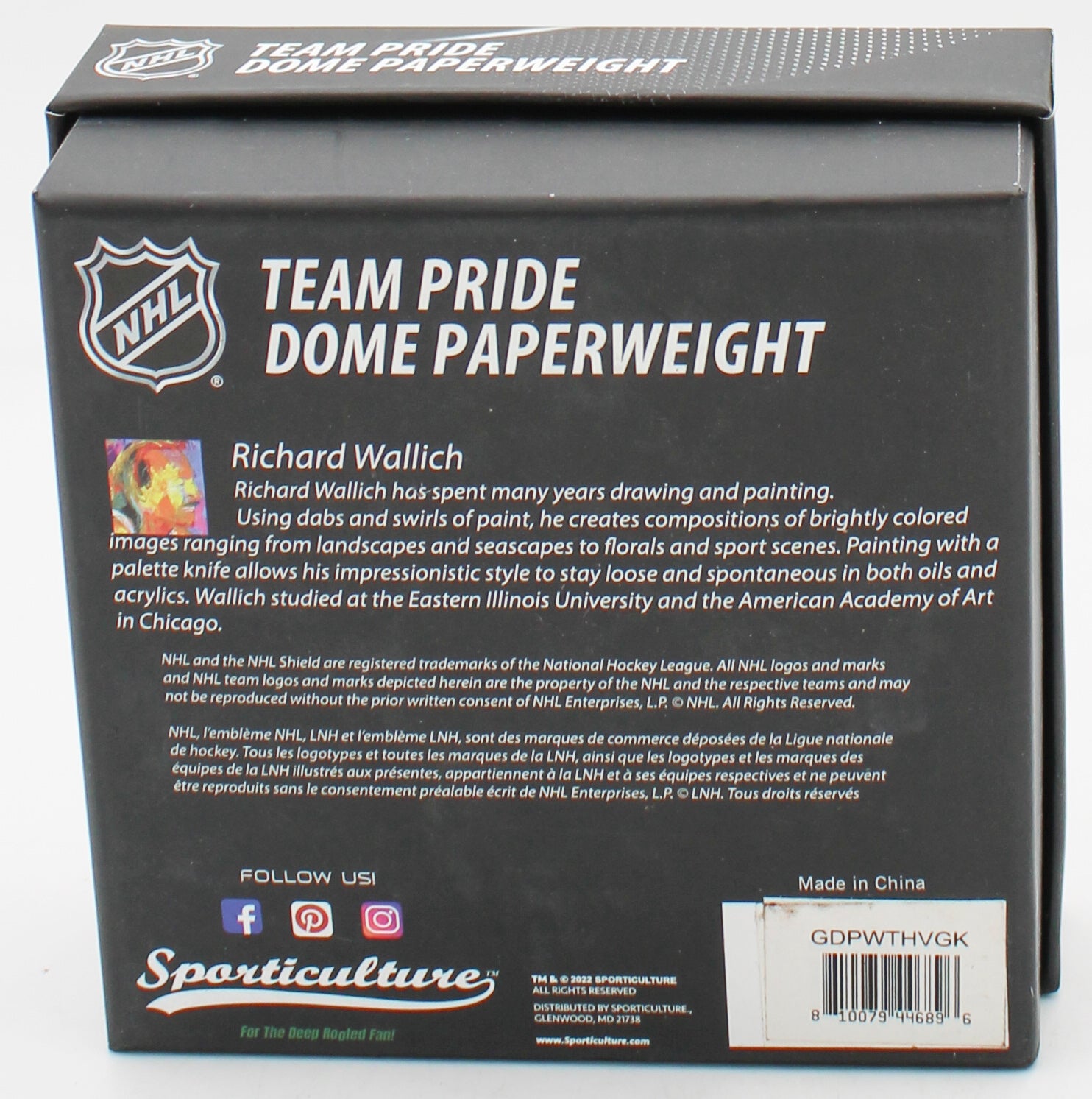 VEGAS GOLDEN KNIGHTS GLASS DOME PAPERWEIGHT 4"