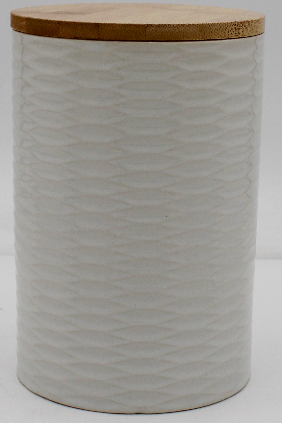 PFALTZGRAFF 6.5IN CANISTER CRISS CROSS WHT OS NI