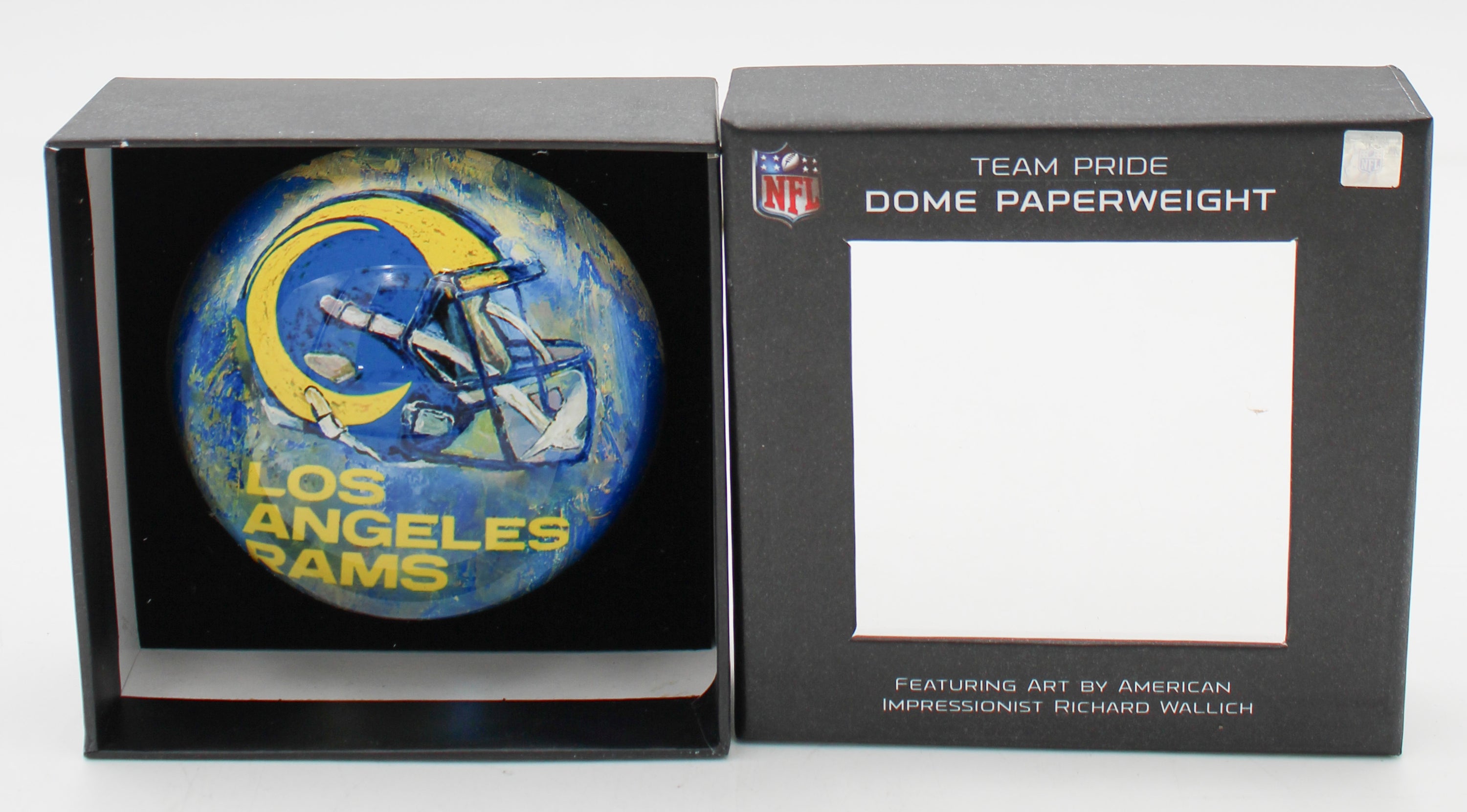 LOS ANGELES RAMS GLASS DOME PAPERWEIGHT 4"