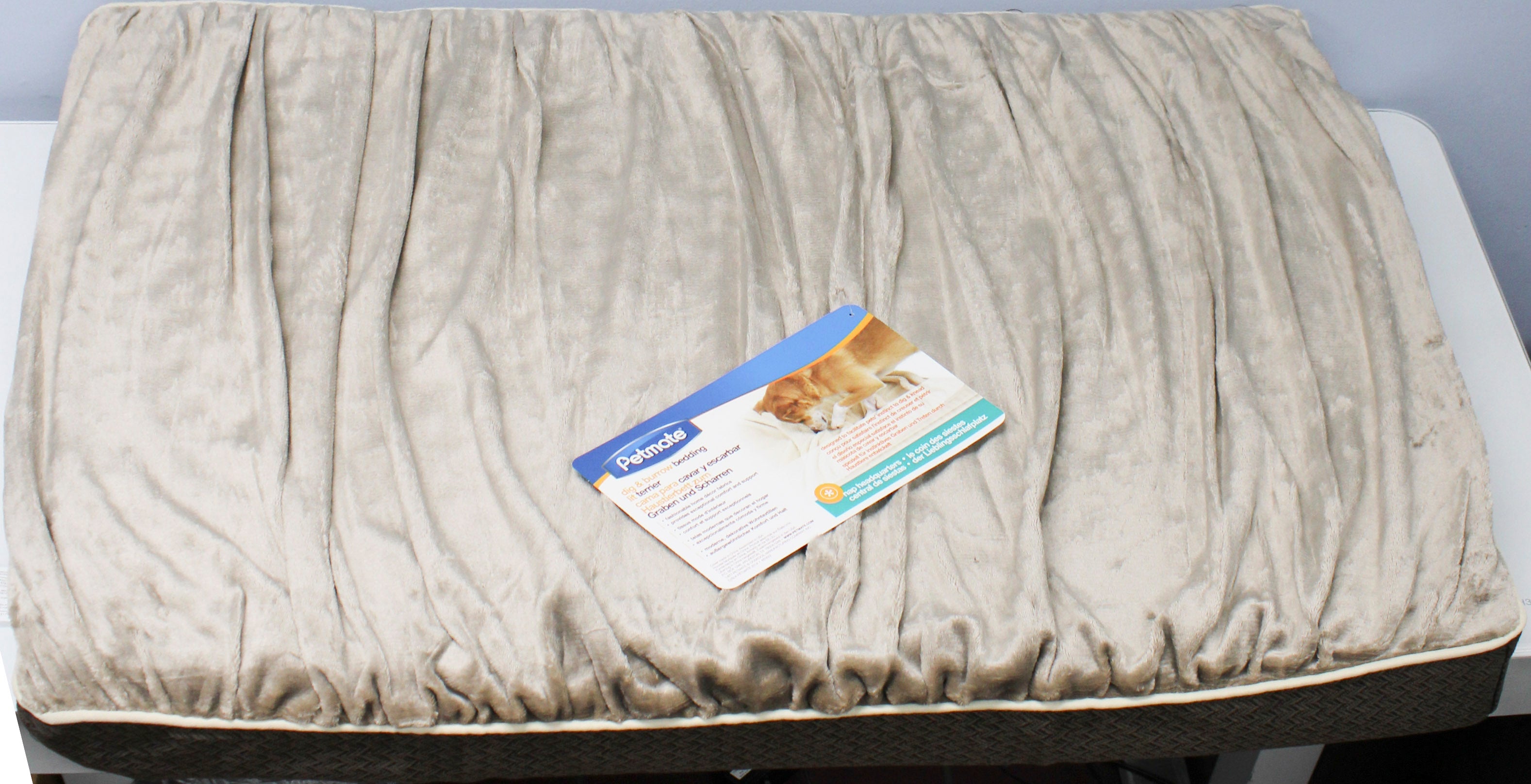 PETMATE 27X36 NUZZLE ORTHO PET BED