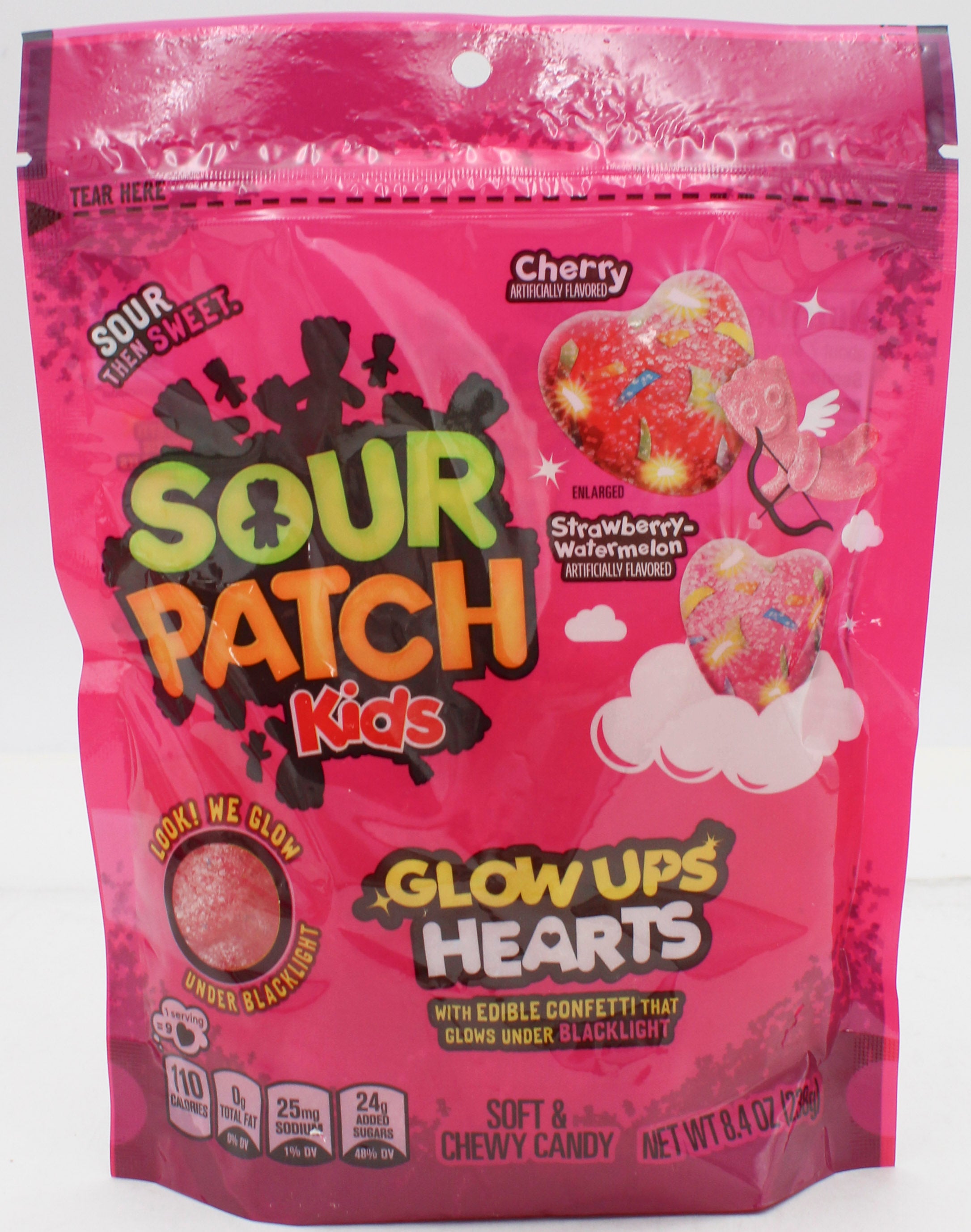 SOUR PATCH KIDS GLOW UP HEARTS 8.4 Oz BB 8/10/26