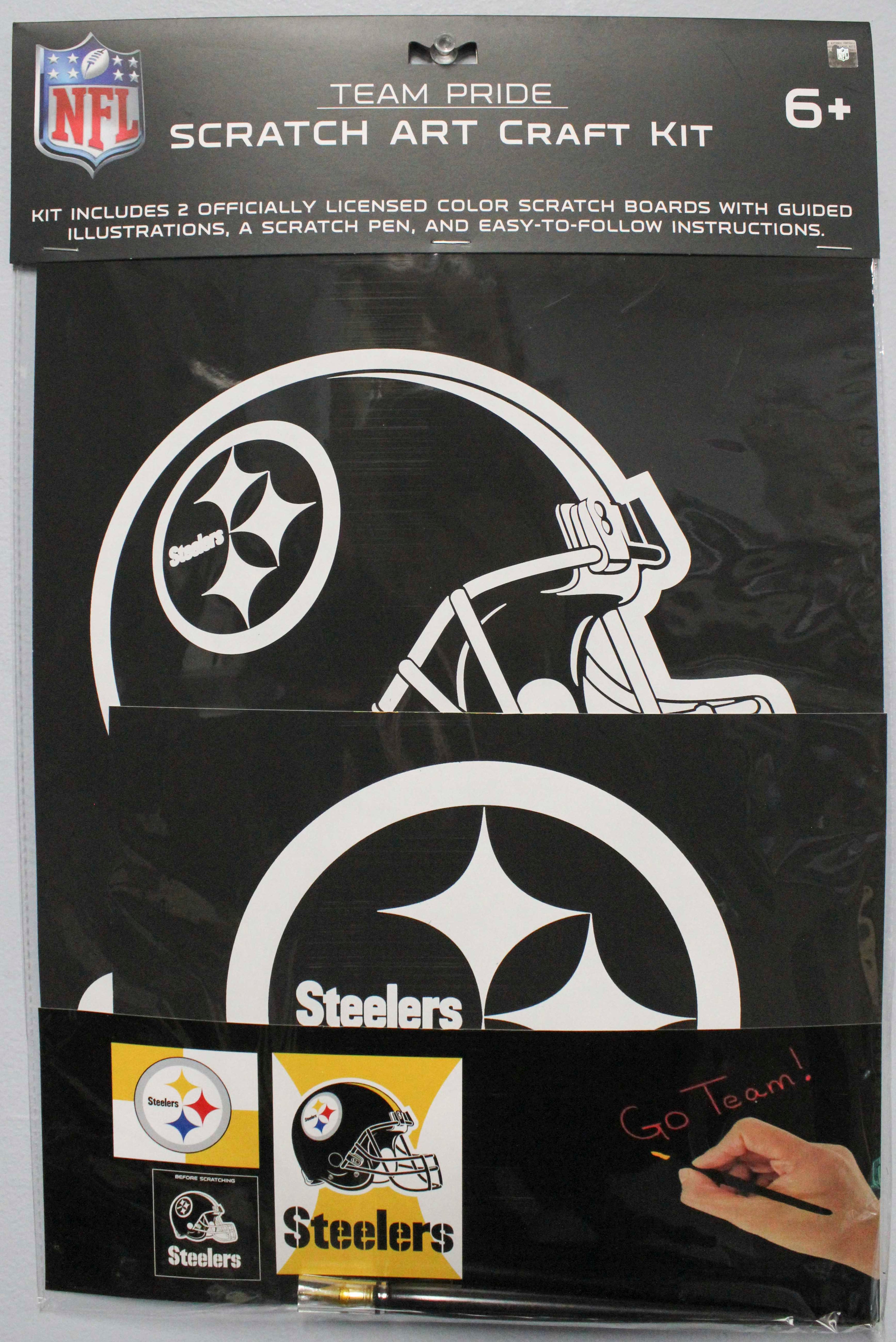 OFFICIALLY LICENSED PITTSBURGH STEELERS SCRATCH ART CRAFT KIT