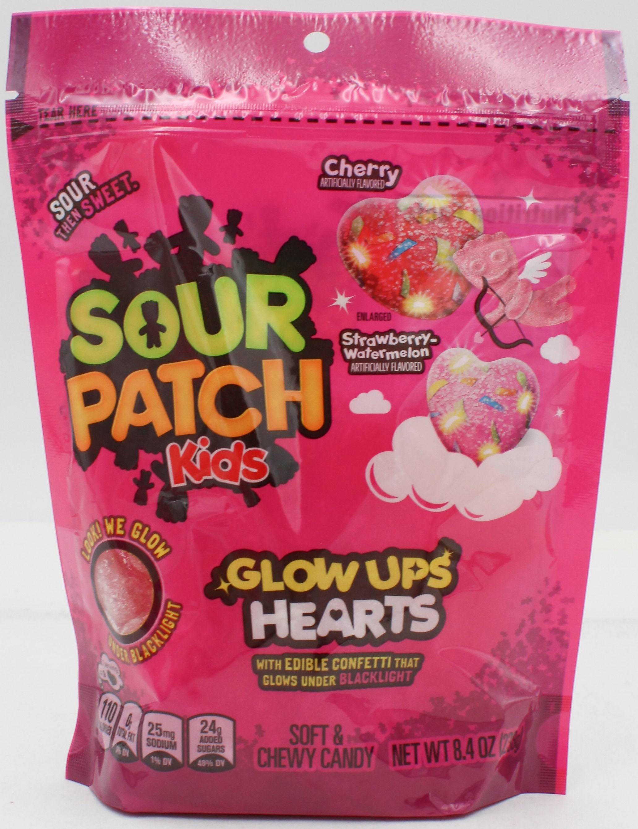 SOUR PATCH KIDS GLOW UP HEARTS 8.4 Oz BB 8/13/26