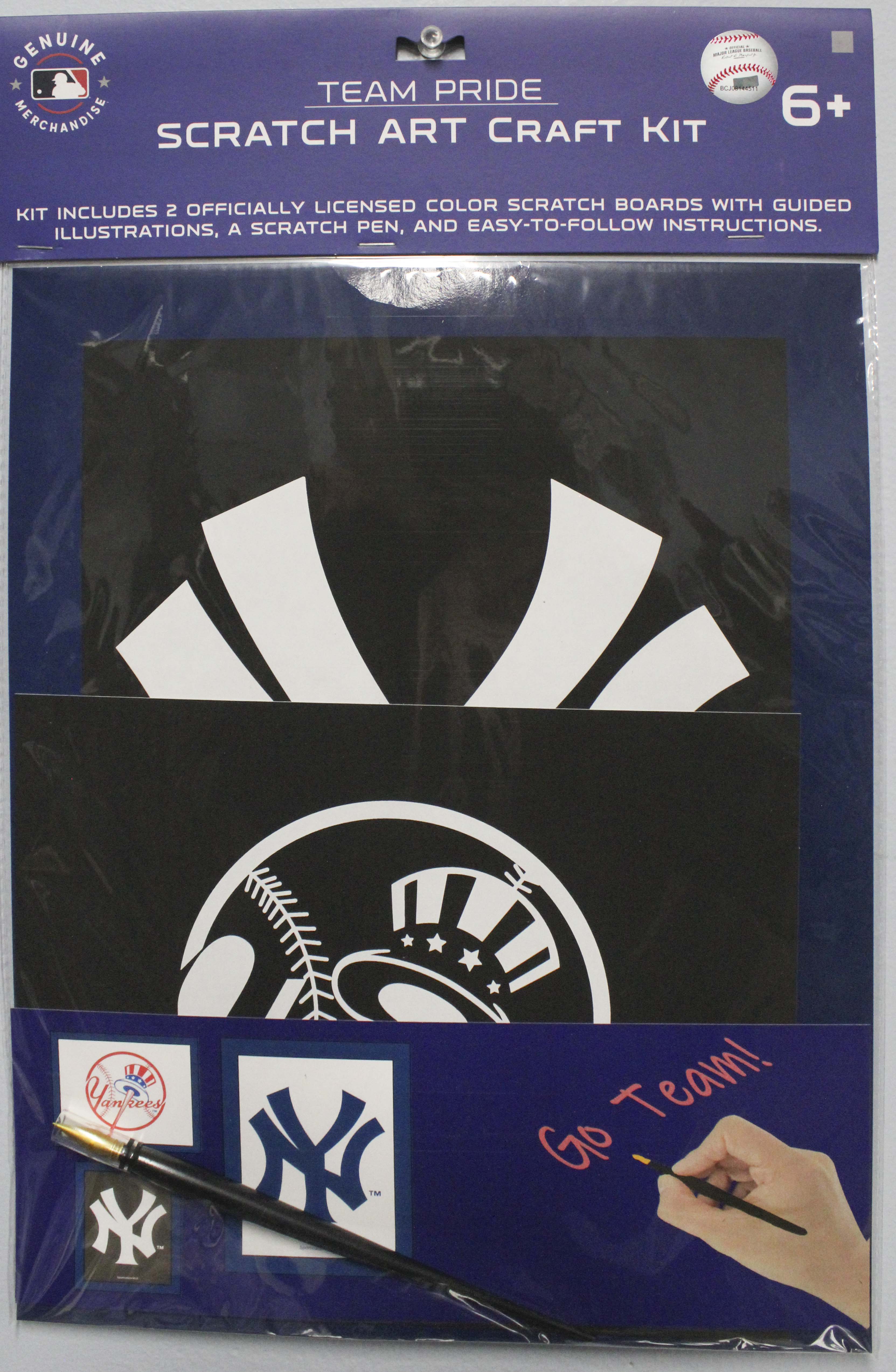 MLB NEW YORK YANKEES SCRATCH ART CRAFT KIT