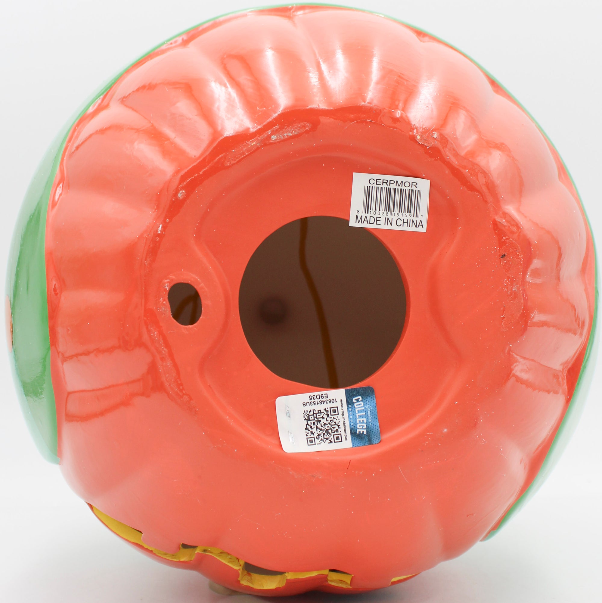 OFFICIALLY LICENCED OREGON DUCKS CERAMIC PUMPKIN HELMET 10"