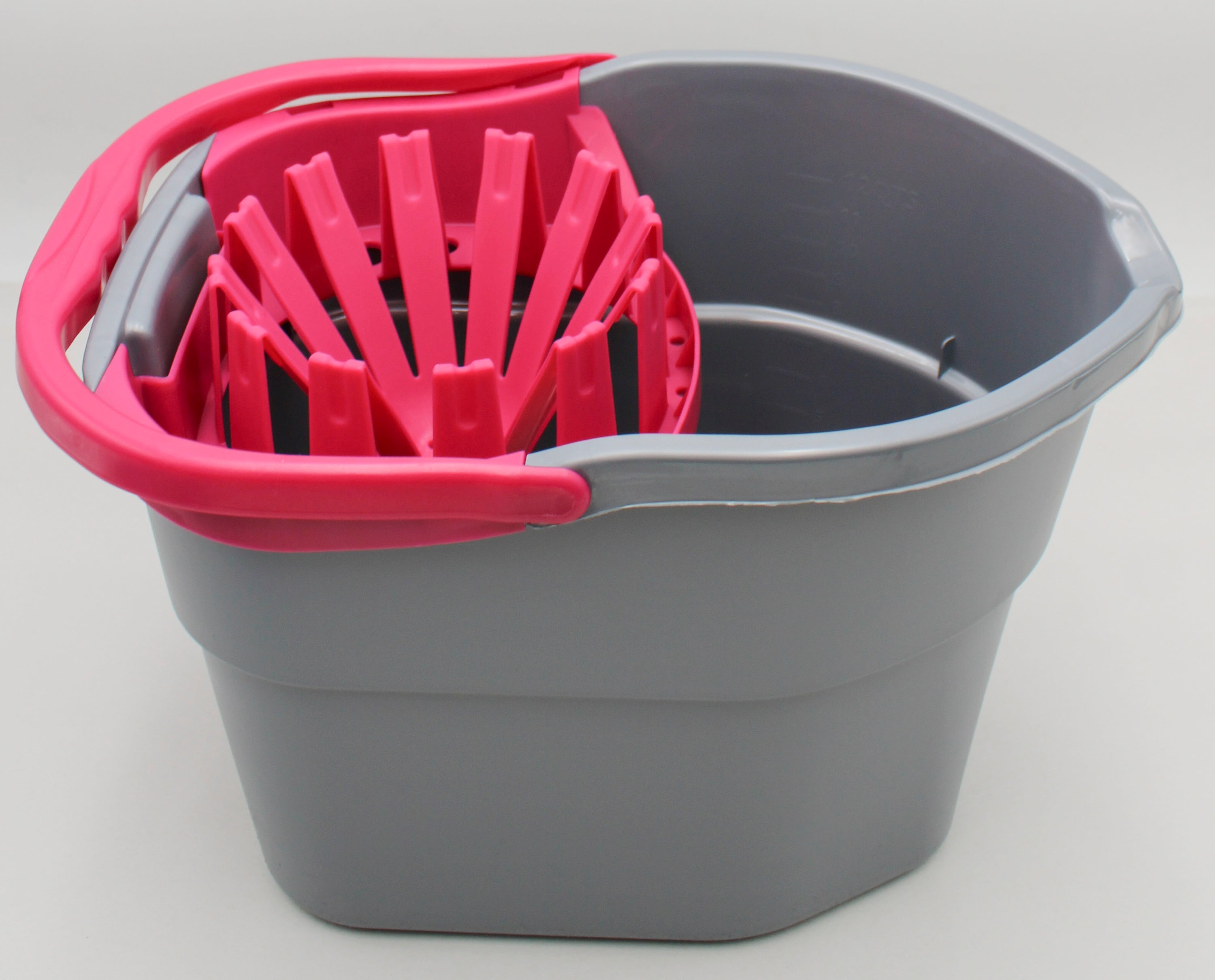 Bucket with Ringer Cleaning Tool – Trade Pack