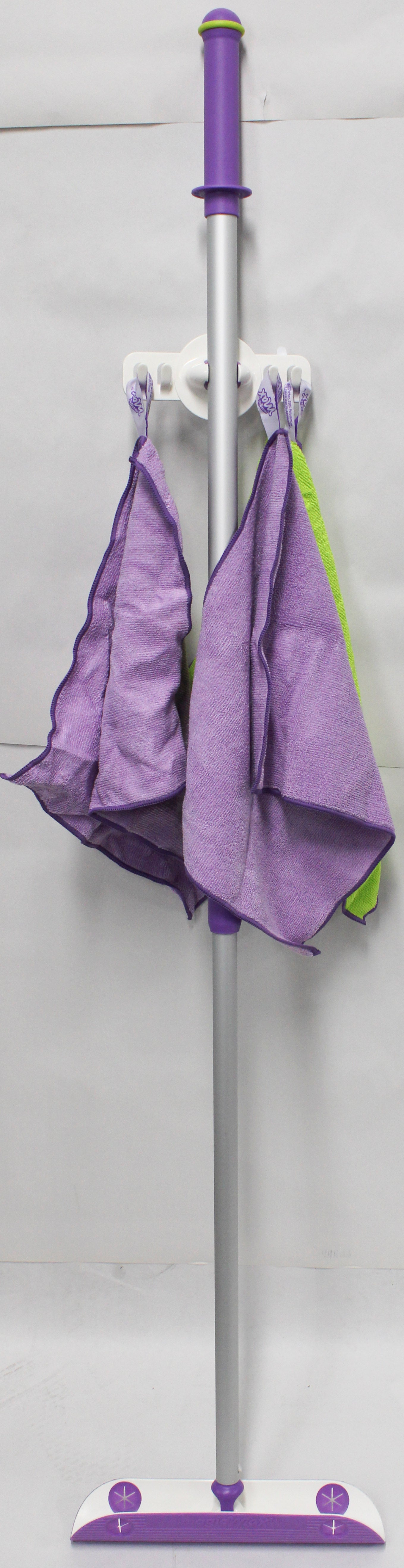 WONDER WEDGIE MOP STARTER KIT - MOP. POLE, 3 MICROFIBER CLOTHS + WALL MOUNT