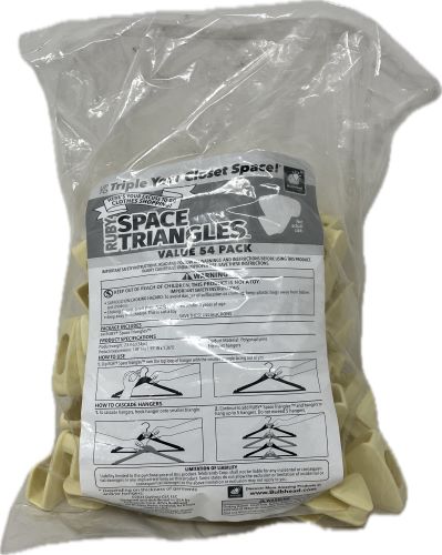 SP Ruby Space Saving Cream Triangles 54-pack of Hanger NI