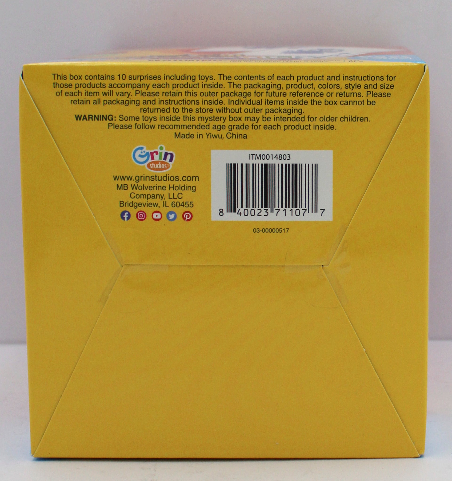 GRIN FAMILY GAME TIME MYSTERY TOY BOX 5.5in x 5.5in x 7in