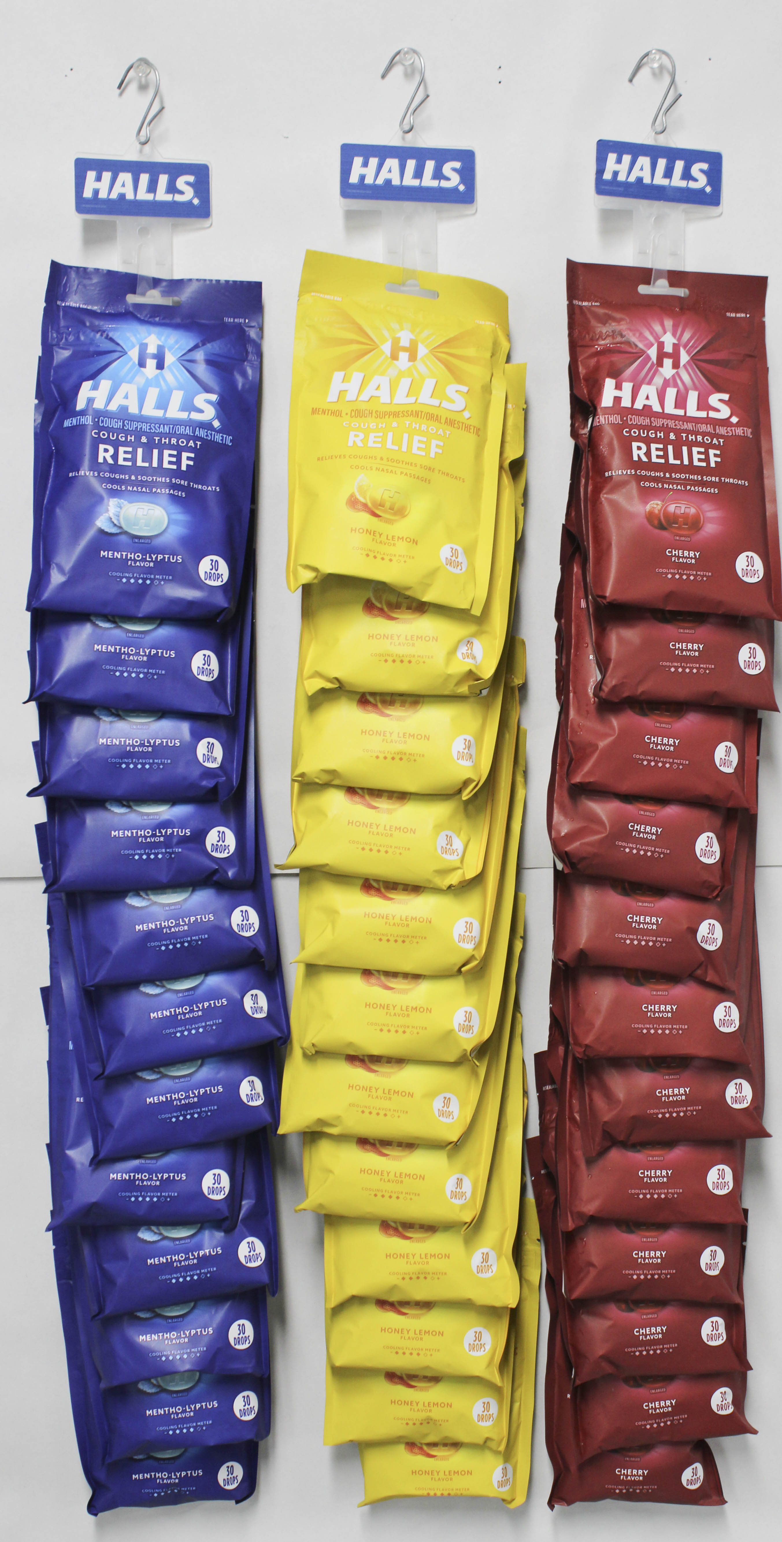 HALLS BASE BAG CLIP STRIP 36CT EXP 1/16/27
