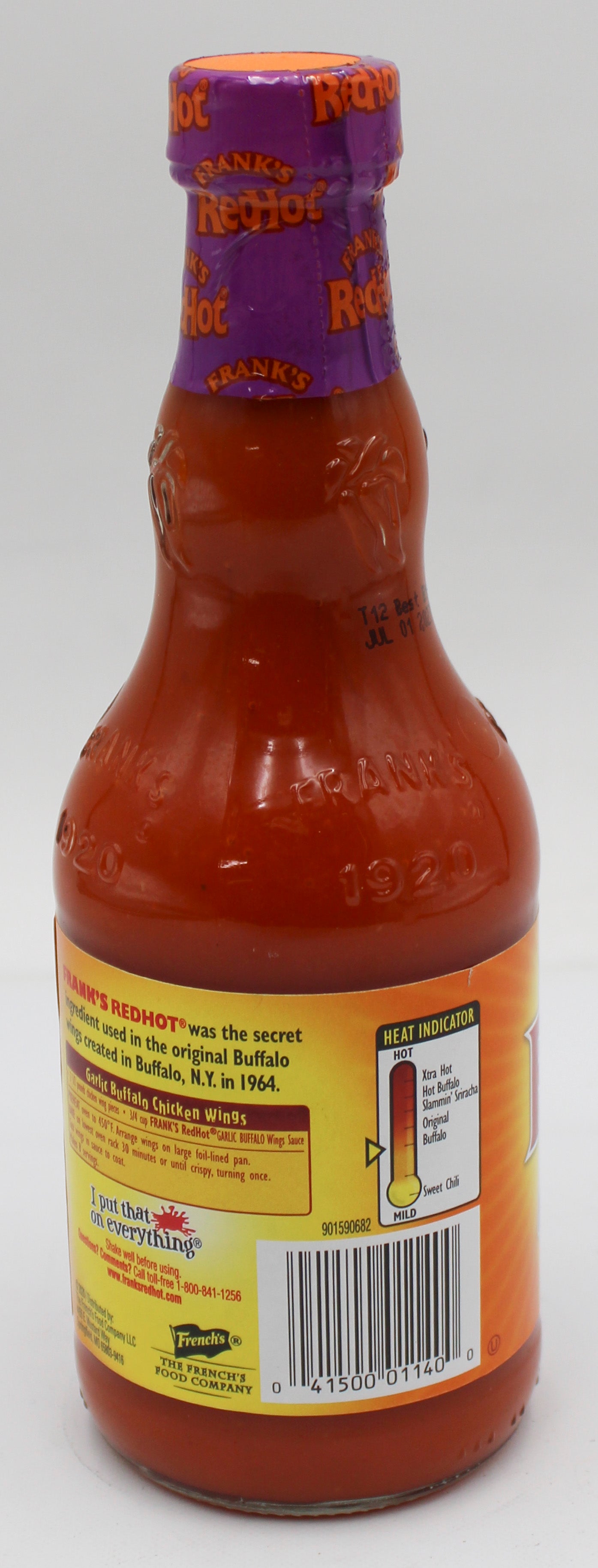 FRANKS REDHOT GARLIC BUFFALO WING SAUCE 12 FL OZ BB 7/1/27