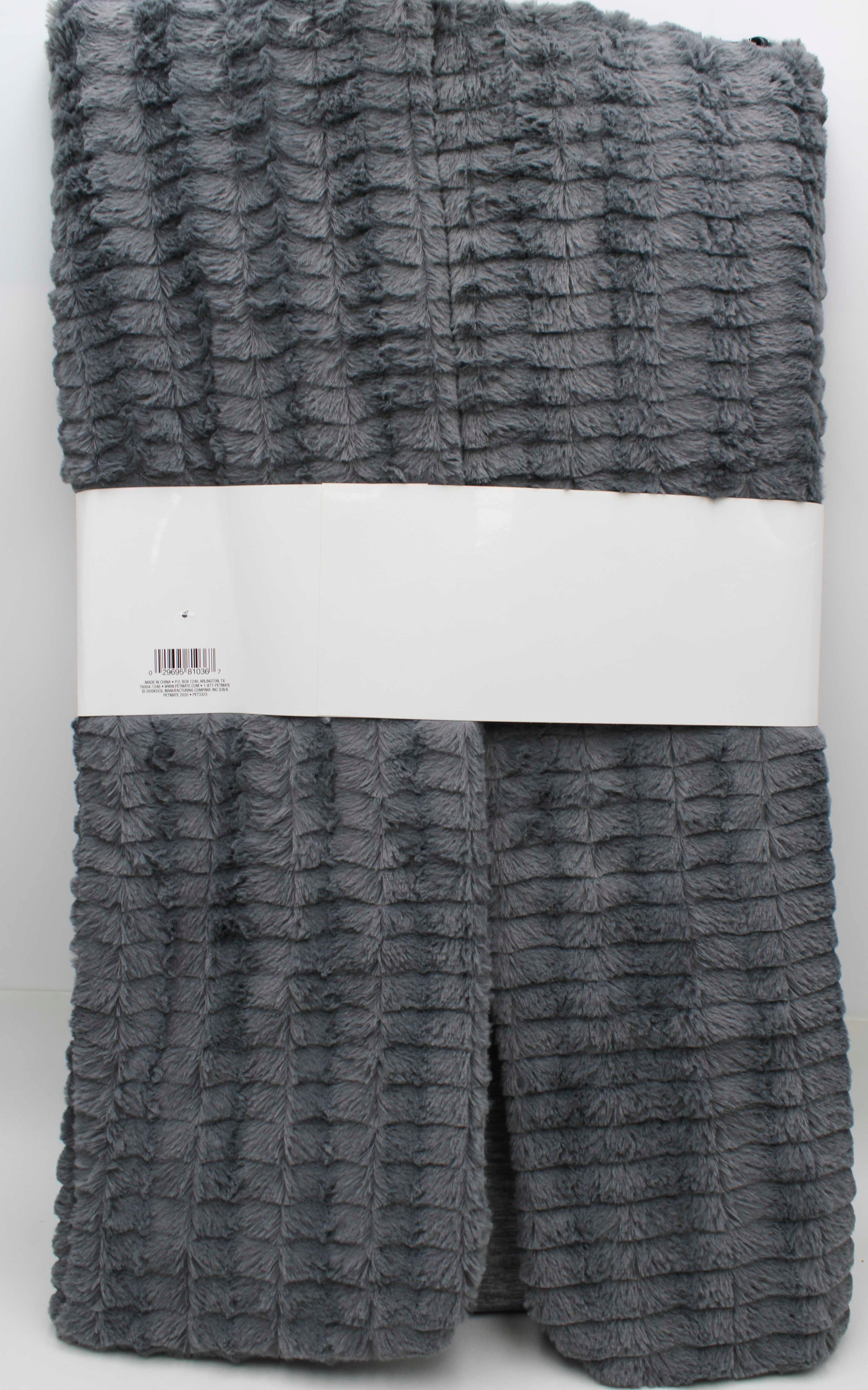 PETMATE COZY KENNEL MAT REVERSIBLE COOLING GRAY PLUSH 36"