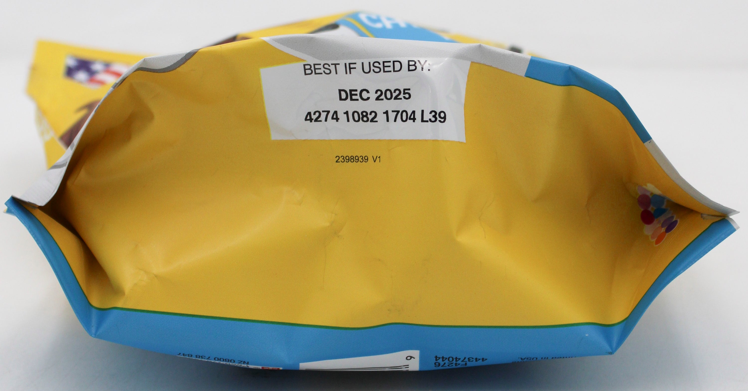 PURINA BEGGIN' CHEESEBURGER DOG TREATS 8oz. Exp 12/31/25 NI