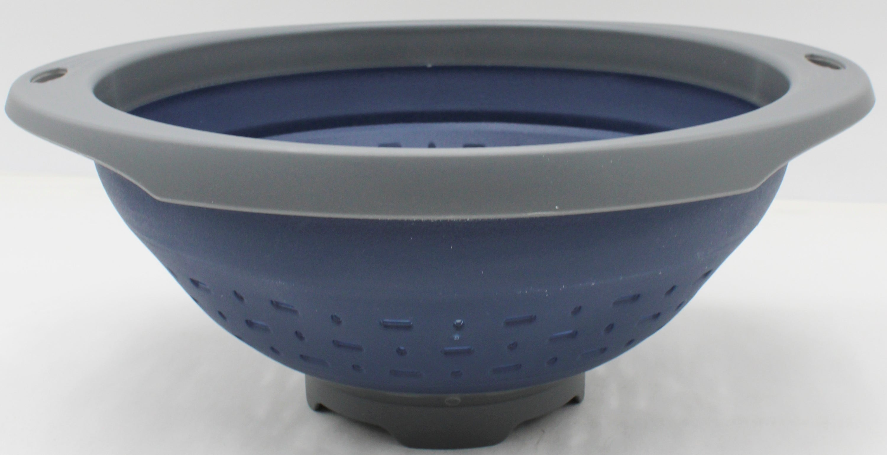 OSTER BLUEMARINE 10in FOLDABLE STRAINER NI