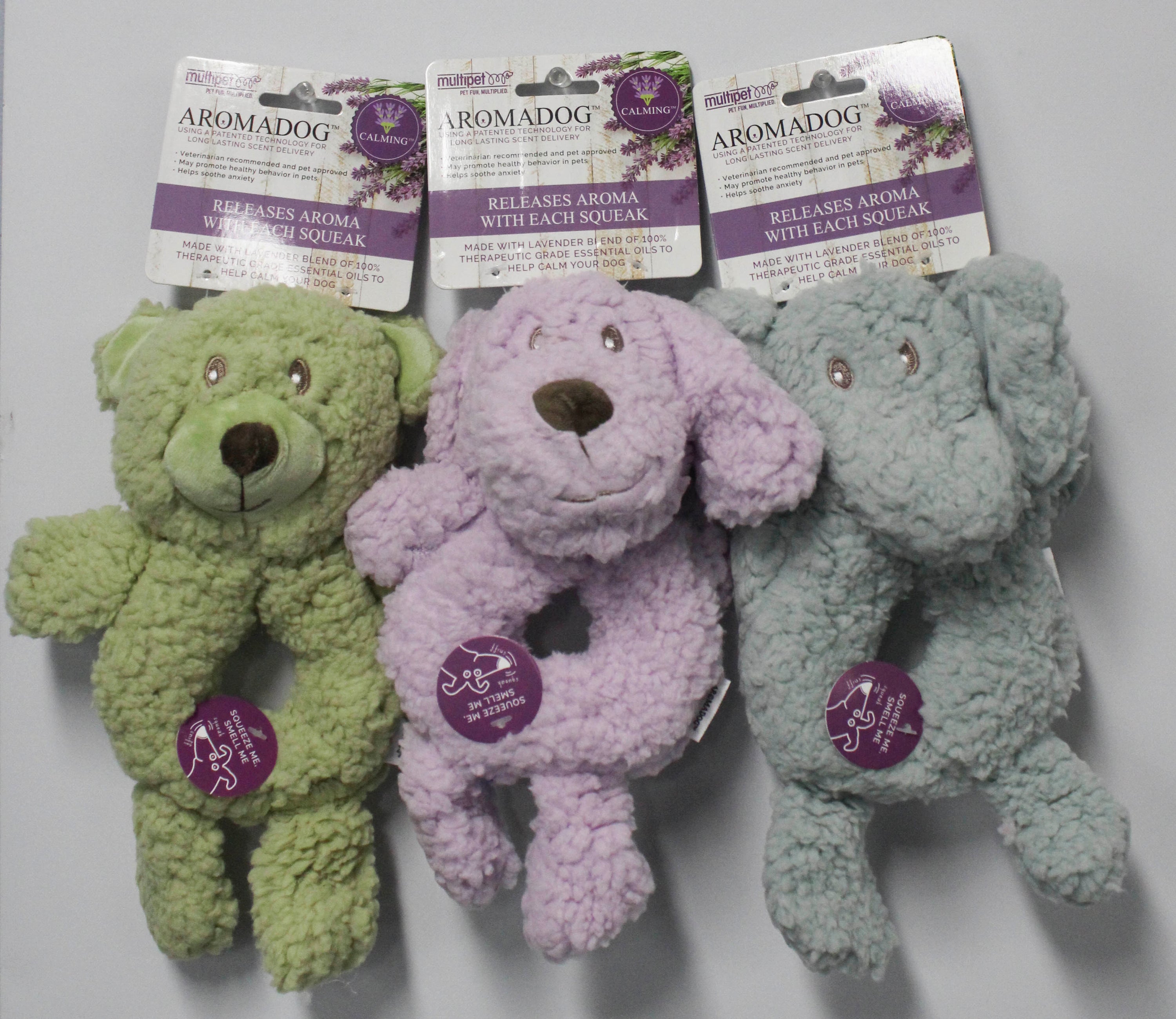 MULTIPET AROMADOG CALM FLEECE RING DOG TOY 9"