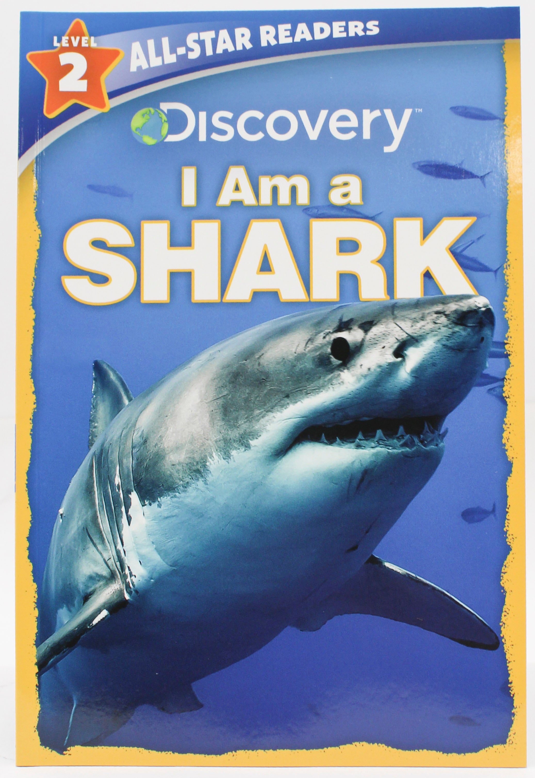 Discovery Level 2 Reader Paperback – I Am a Shark, 32pg