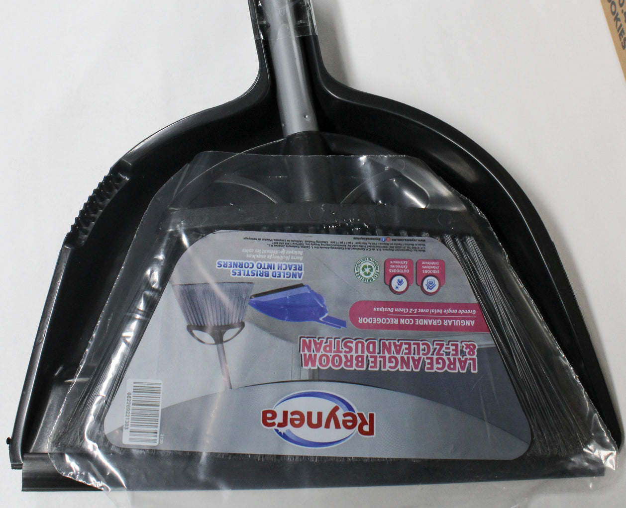 REYNERA ANGLE BROOM WITH DUSTPAN