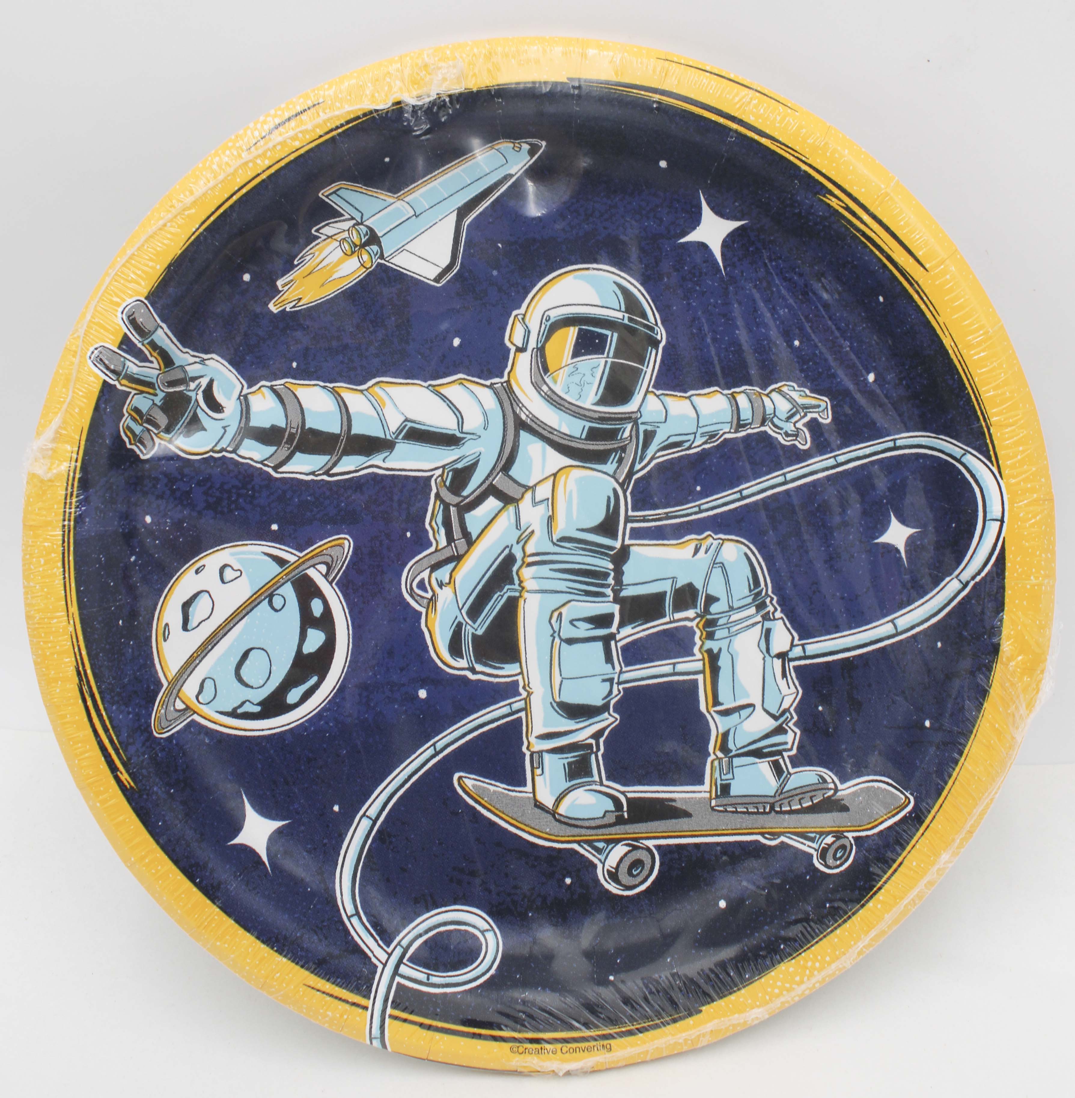 9" PAPER DINNER PLATE 8CT SPACE SKATER
