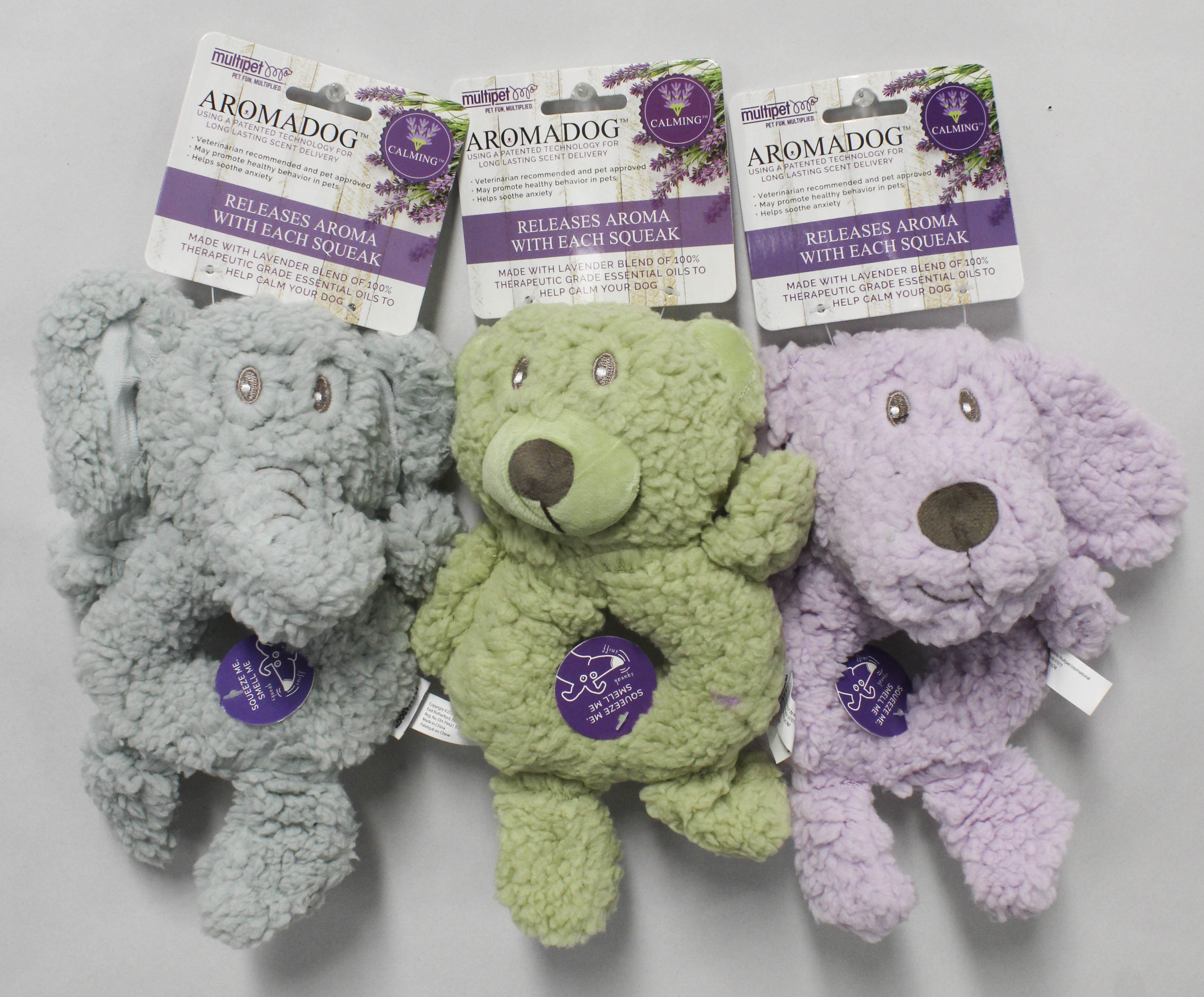 MULTIPET AROMADOG CALM FLEECE RING DOG TOY 9"