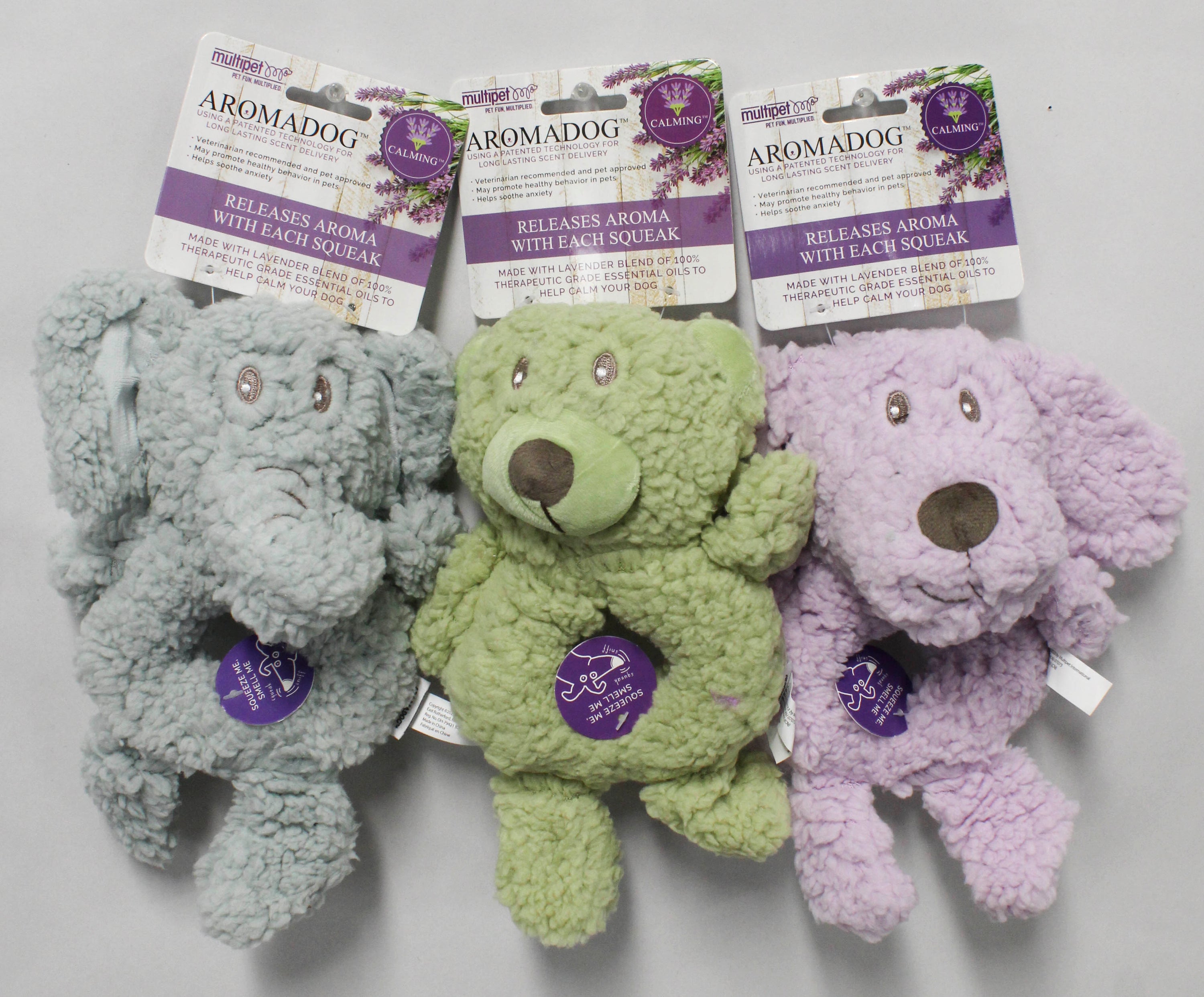 MULTIPET AROMADOG CALM FLEECE RING DOG TOY 9"