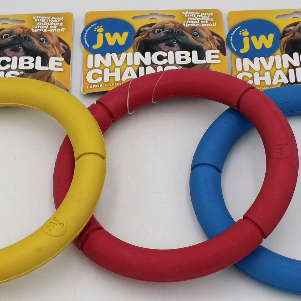 JW INVINCIBLE CHAINS SINGLE LINK DOG TOY