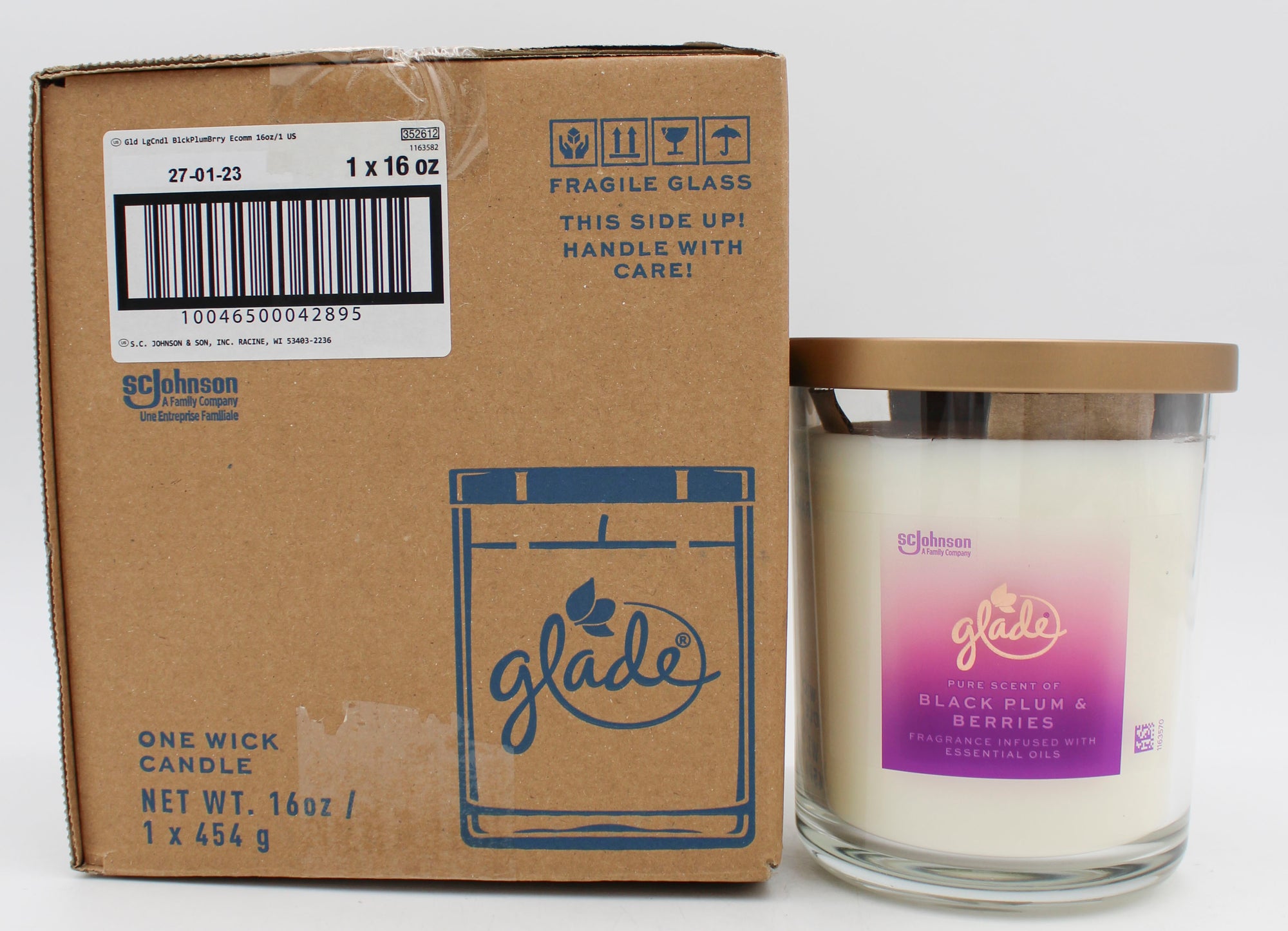 GLADE LARGE CANDLE BLACK PLUM & BERRIES 16oz US