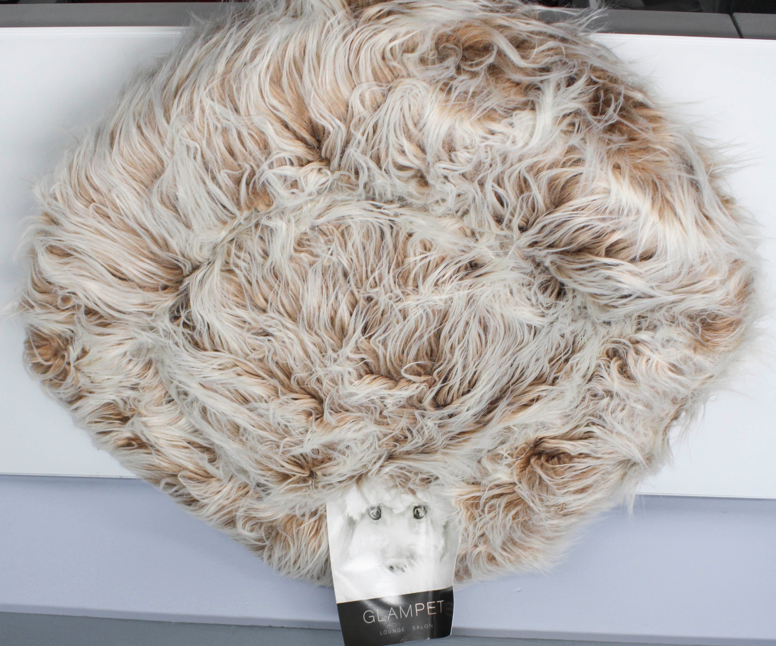 SNOOZZY GLAM PET DONUT FAUX FUR PET BED 26"
