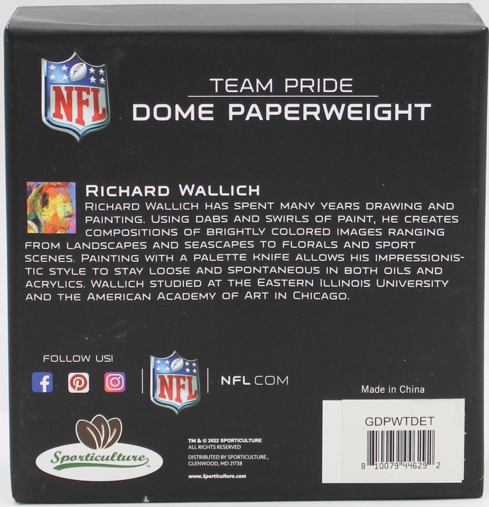 OFFICIALLY LICENCED DETROIT LIONS GLASS DOME PAPERWEIGHT 4"