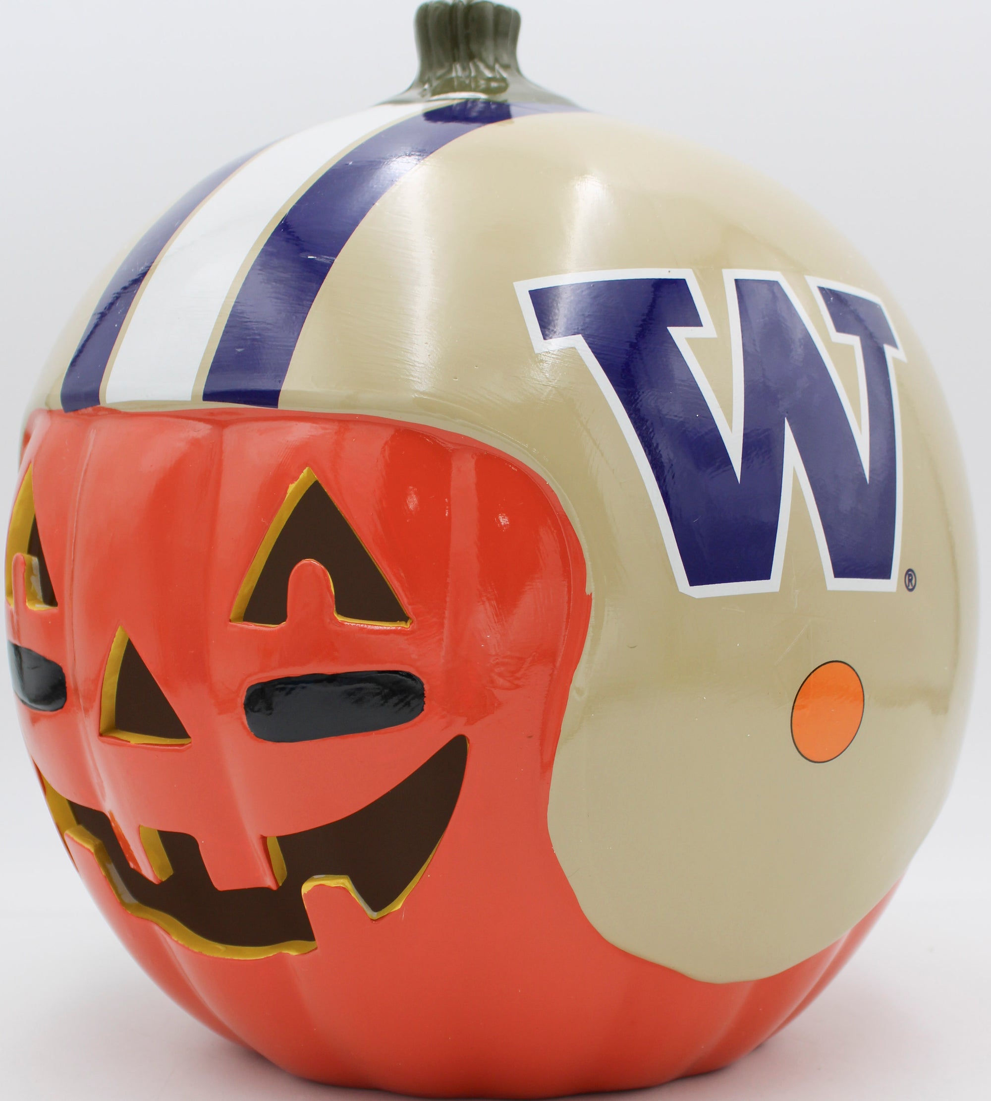 OFFICIALLY LICENCED WASHINGTON HUSKIES CERAMIC PUMPKIN HELMET 10"