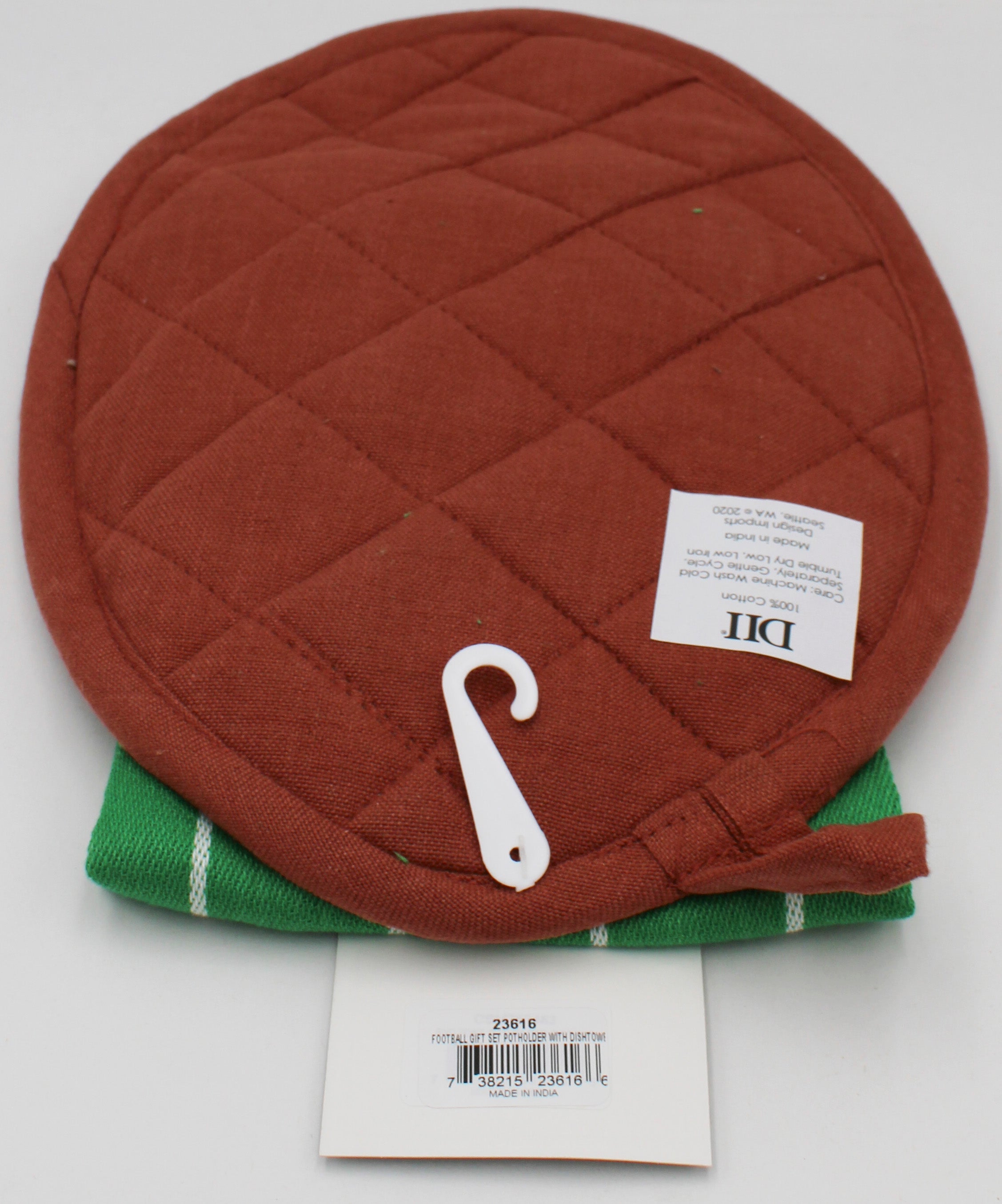 2PC GIFT SET - POTHOLDER AND DISHTOWEL - FOOTBALL