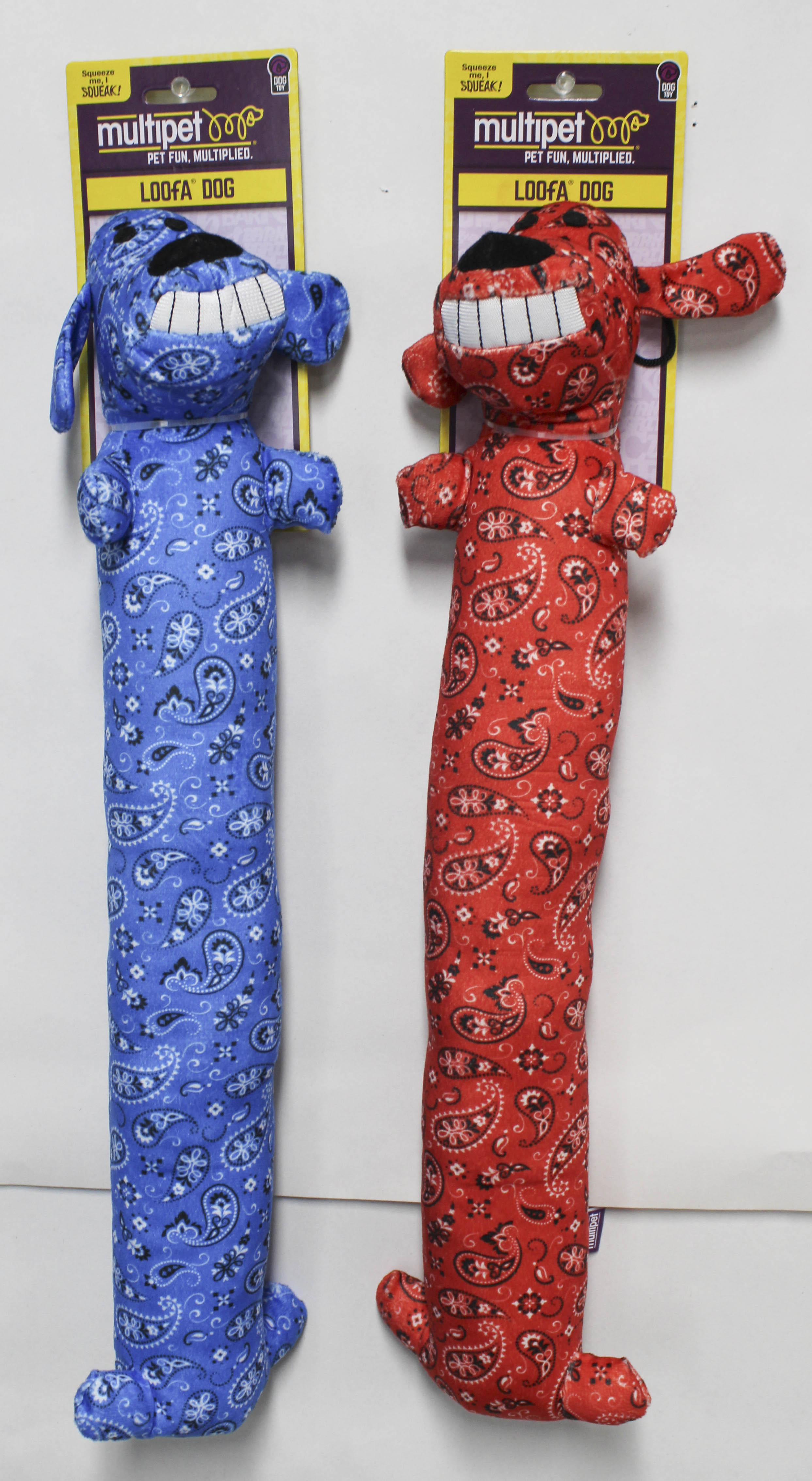 MULTIPET LOOFA W/BANDANA (RED, BLUE) DOG TOY  18"