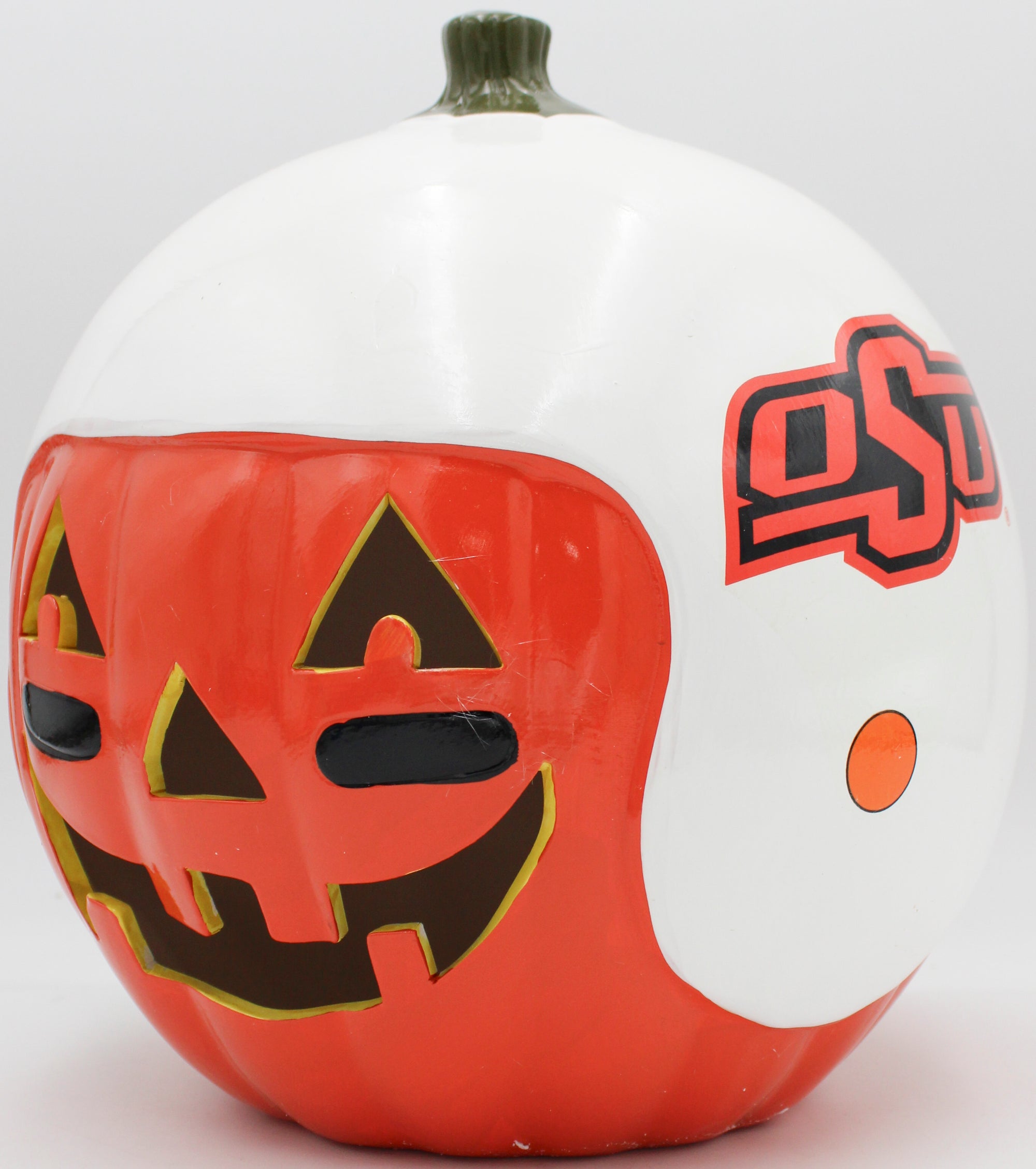 OFFICIALLY LICENCED OKLAHOMA STATE COWBOYS CERAMIC PUMPKIN HELMET 10"