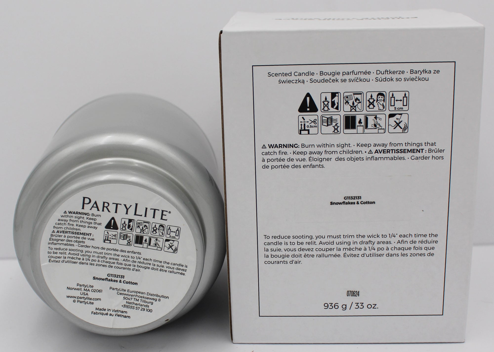 PARTYLITE SNOWFLAKES & COTTON 2-WICK SPECIALTY JAR CANDLE 33oz