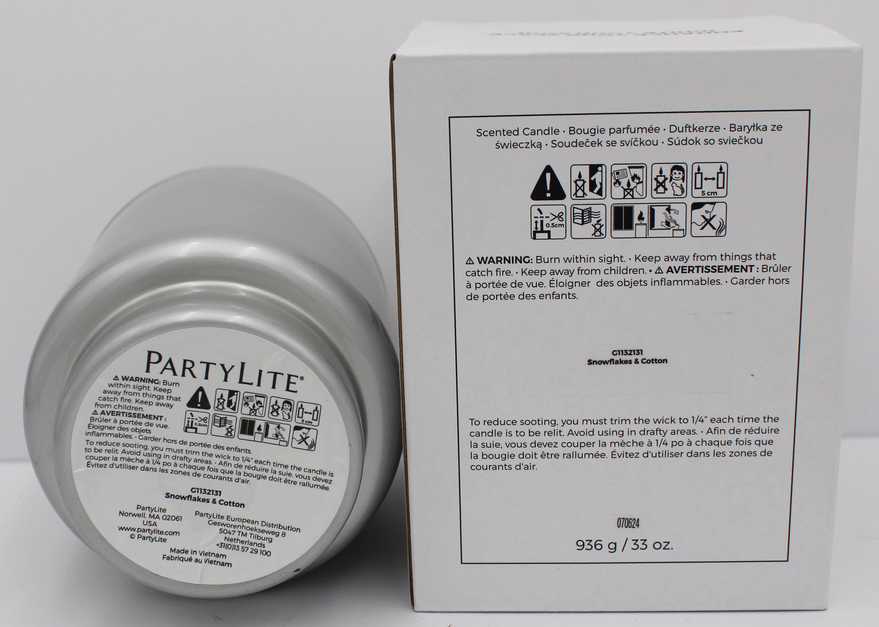 PARTYLITE SNOWFLAKES & COTTON 2-WICK SPECIALTY JAR CANDLE 33oz