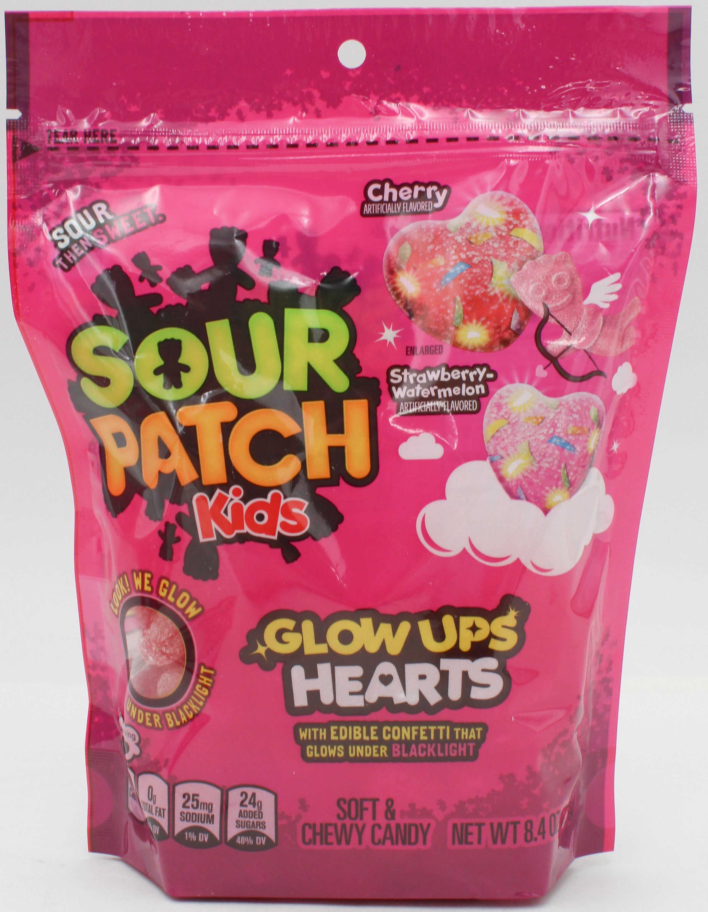 SOUR PATCH KIDS GLOWUPS  HEARTS 8.4 Oz BB 8/13/26