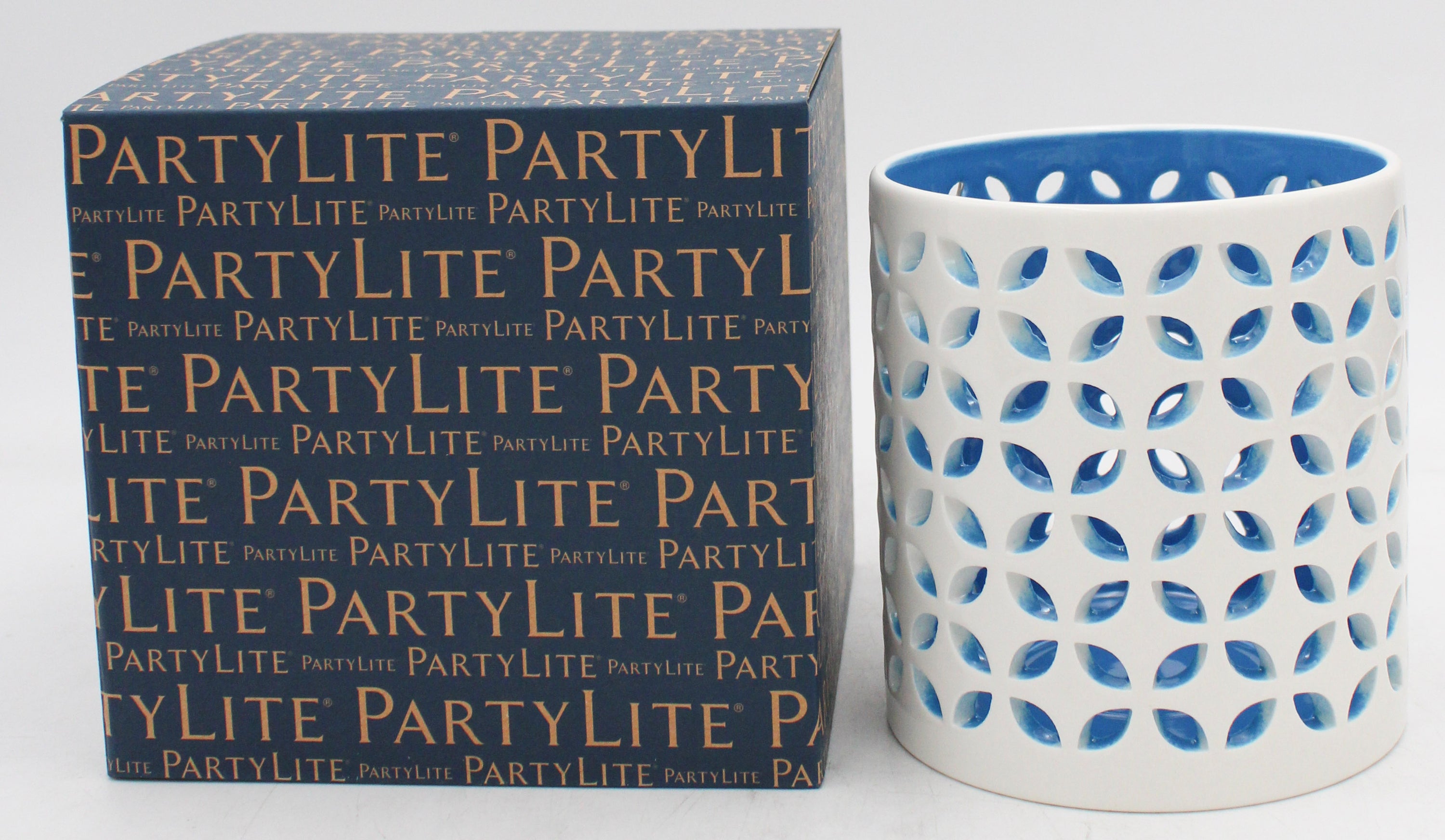 PARTYLITE GRECIAN CERAMIC VOTIVE HOLDER 4"D x 5"H