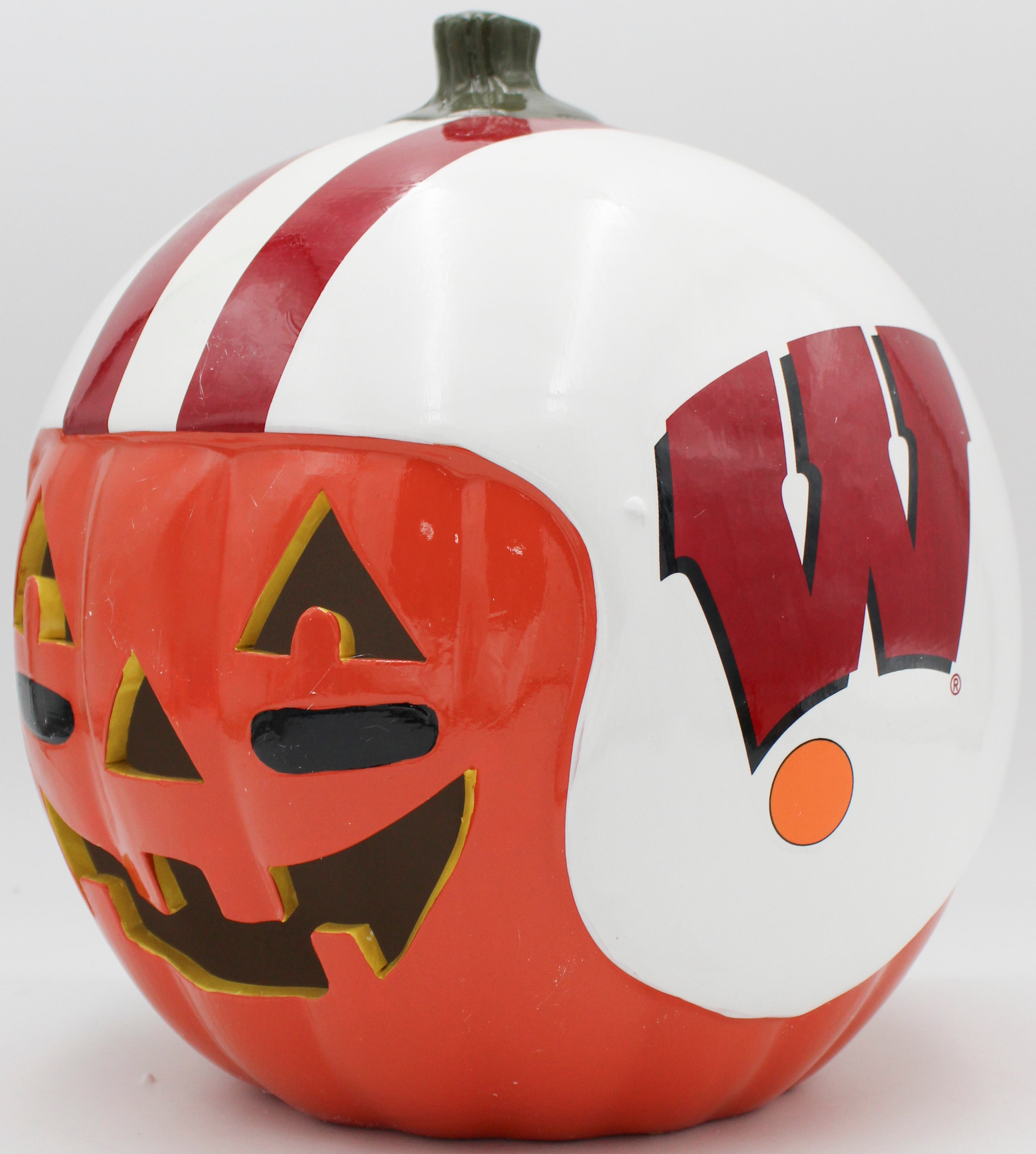 WISCONSIN BADGERS CERAMIC PUMPKIN HELMET 10"