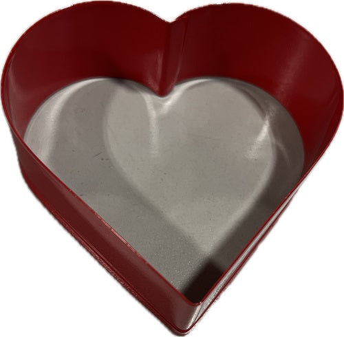 SP WILT COOKIE CUTTER METAL HEART RED (2UPC)