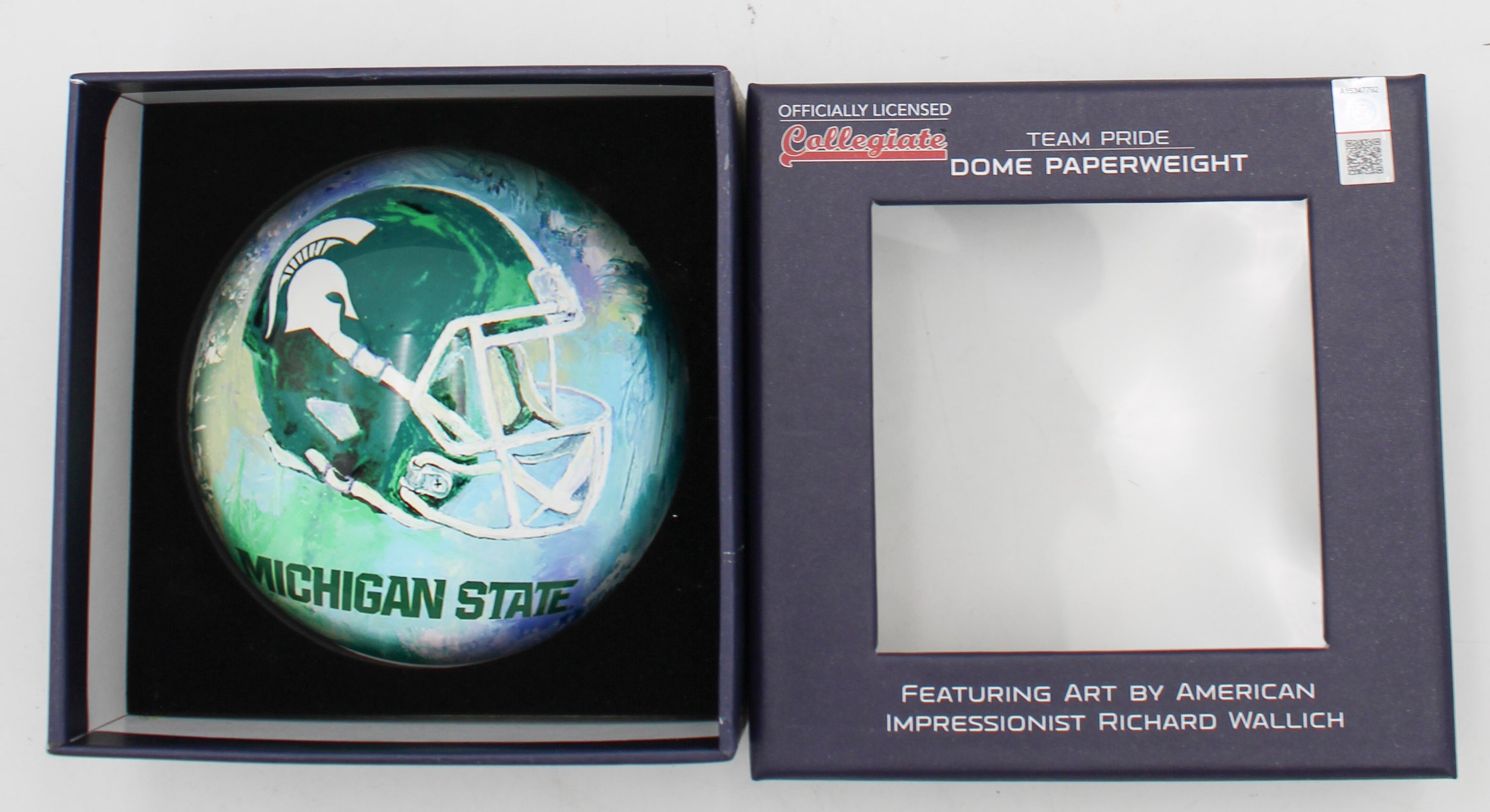 MICHIGAN STATE SPARTANS GLASS DOME PAPERWEIGHT 4"