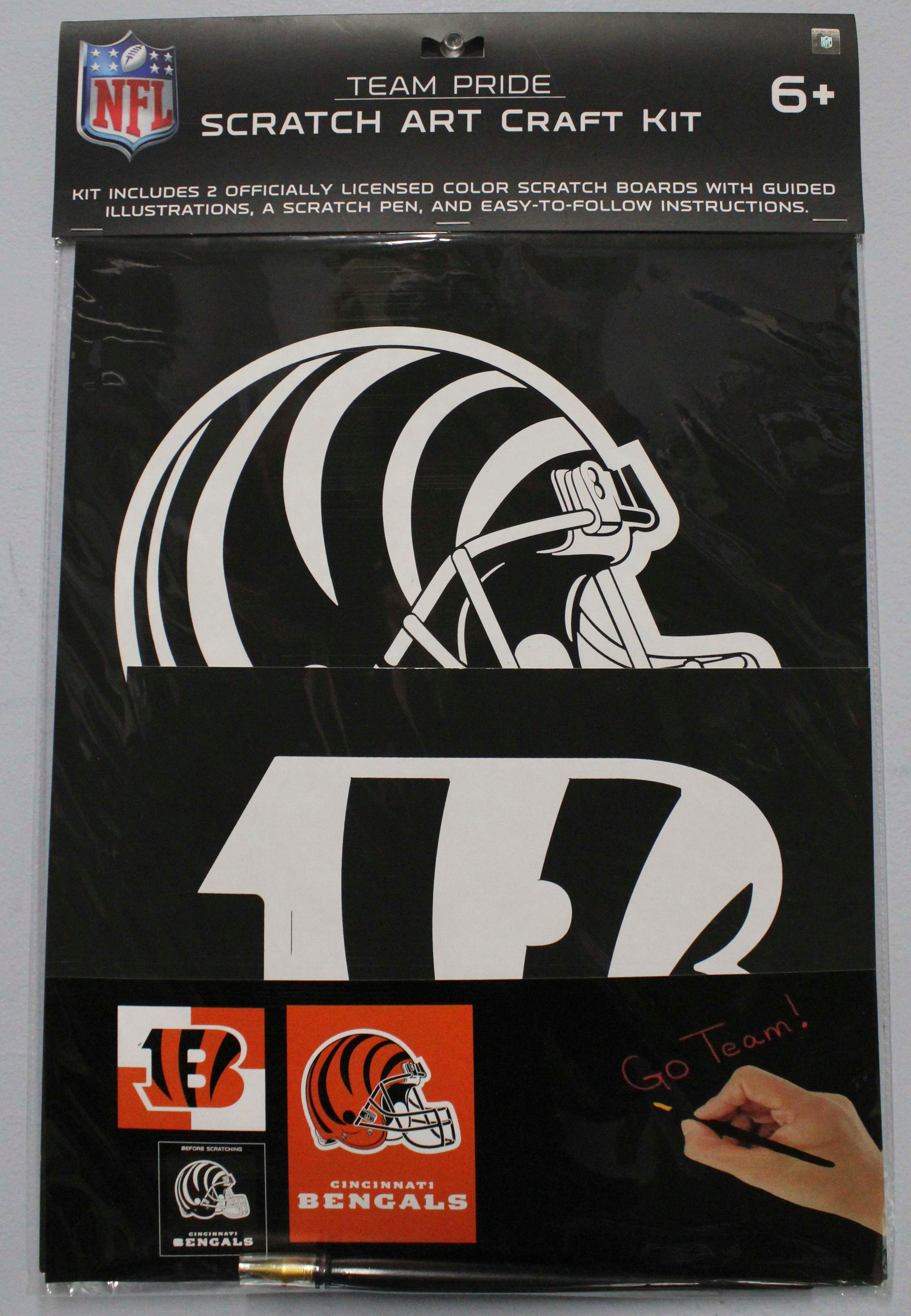 OFFICIALLY LICENSED CINCINNATI BENGALS SCRATCH ART CRAFT KIT