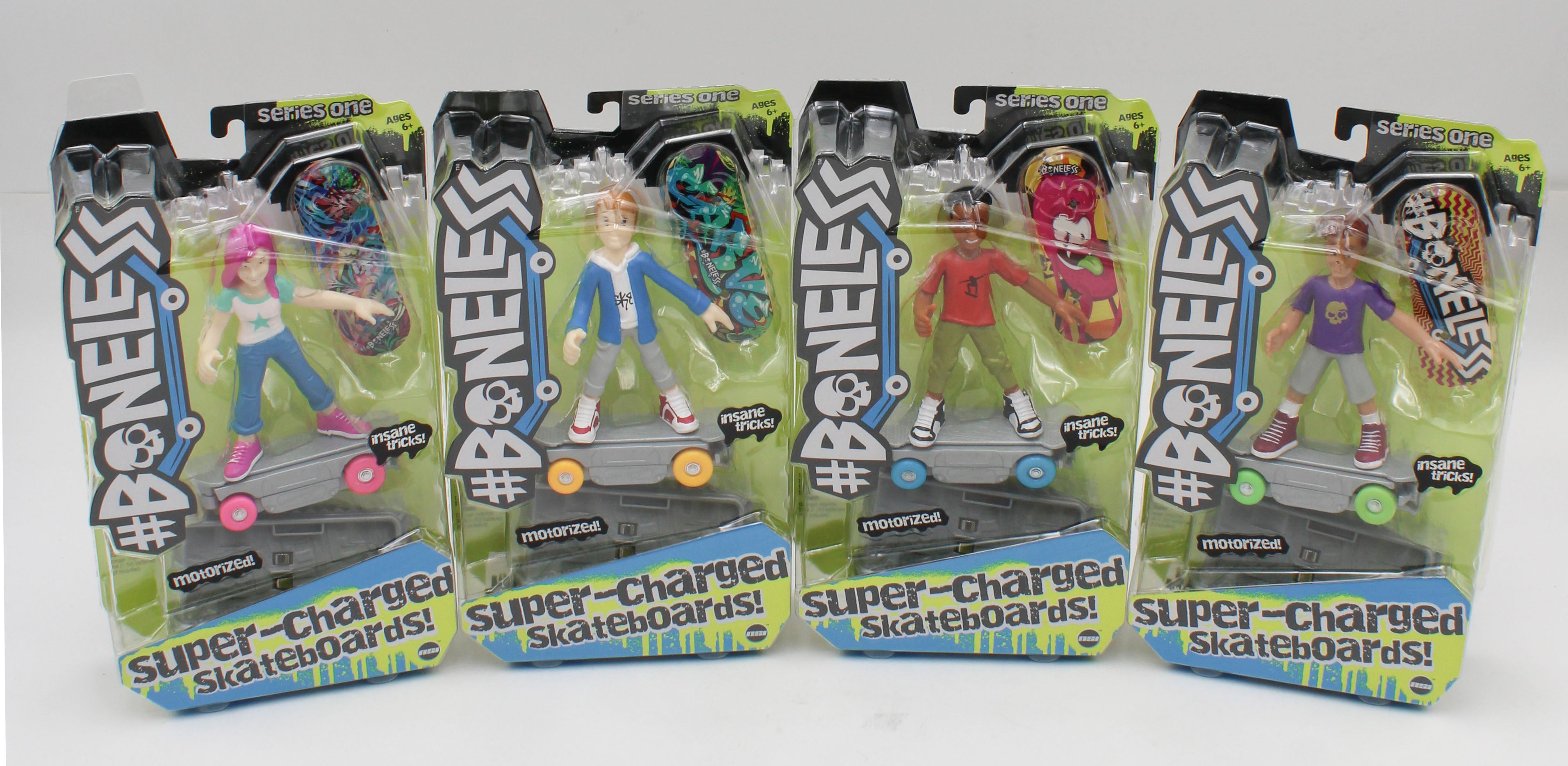 BONELESS MOTORIZED SKATERS ASSTORTED - 2RYAN/1BOOKER/2LUCA/1MIA
