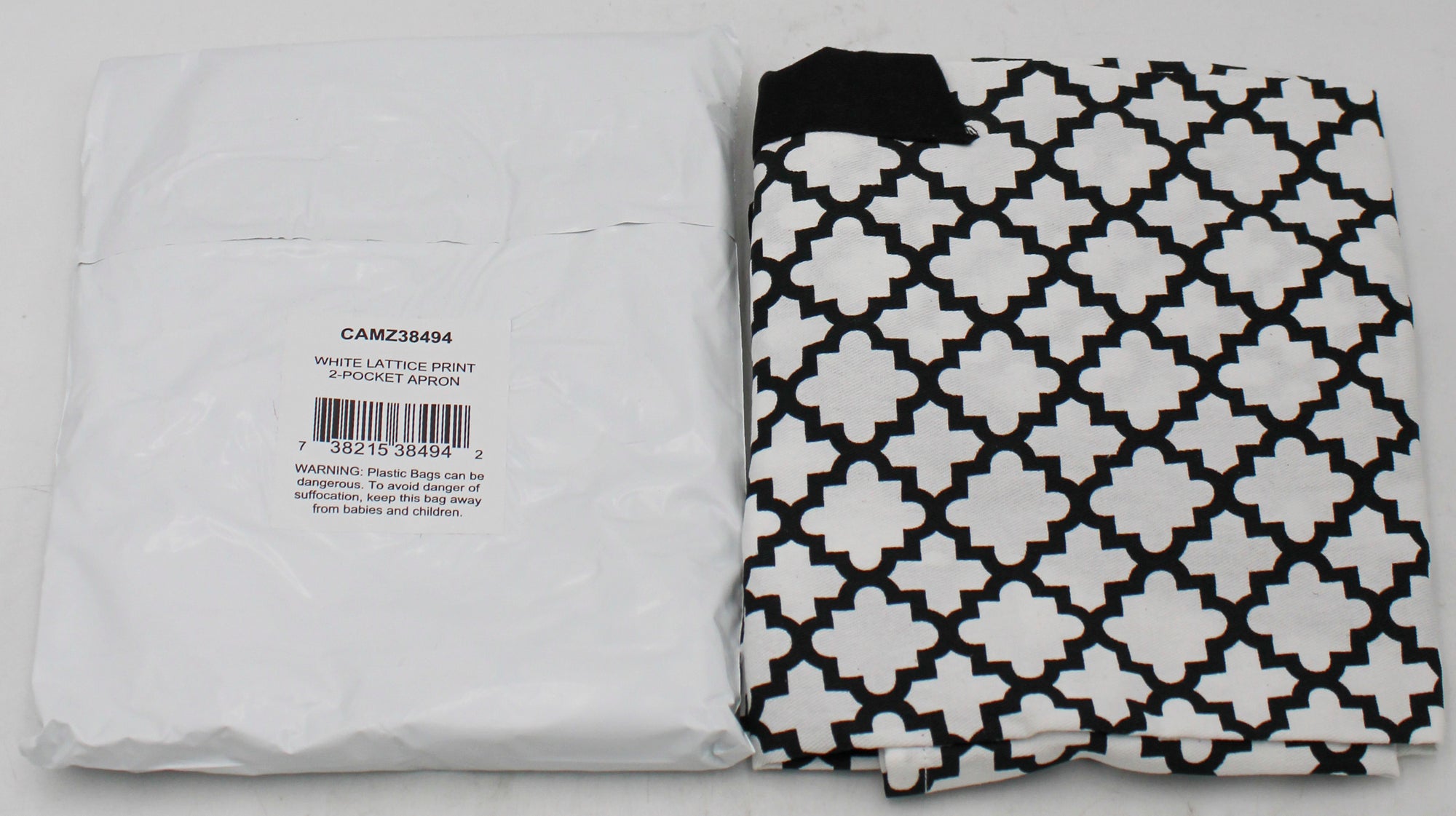 APRON - WHITE/BLACK LATTICE PRINT 2-POCKET