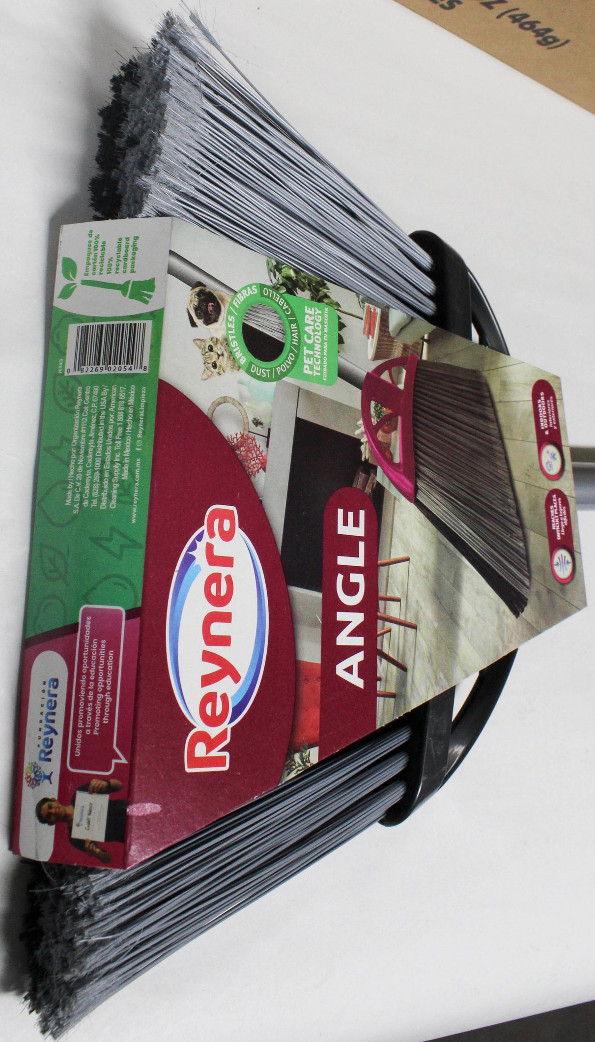 REYNERA XL ANGLE BROOM