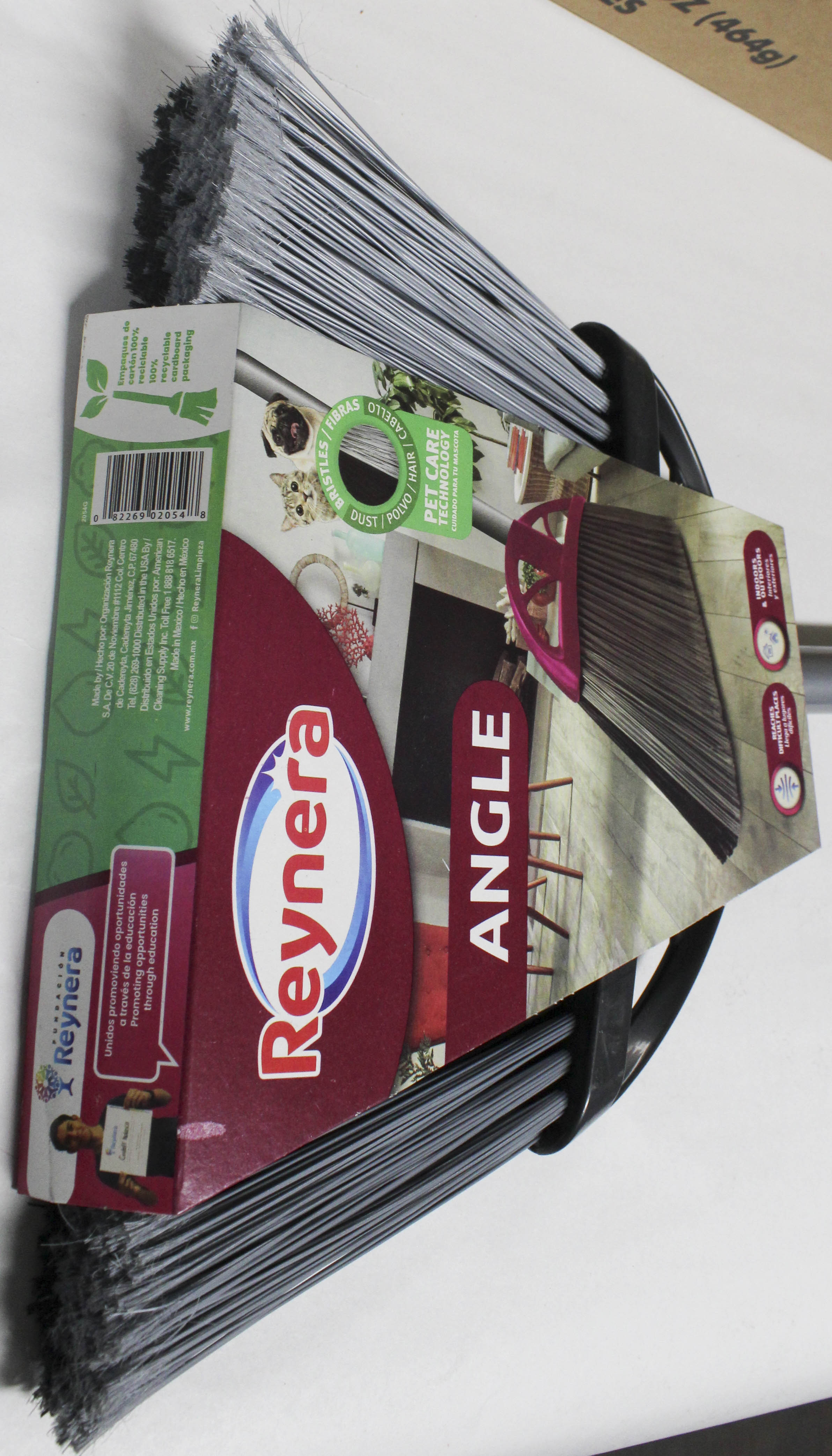 REYNERA XL ANGLE BROOM