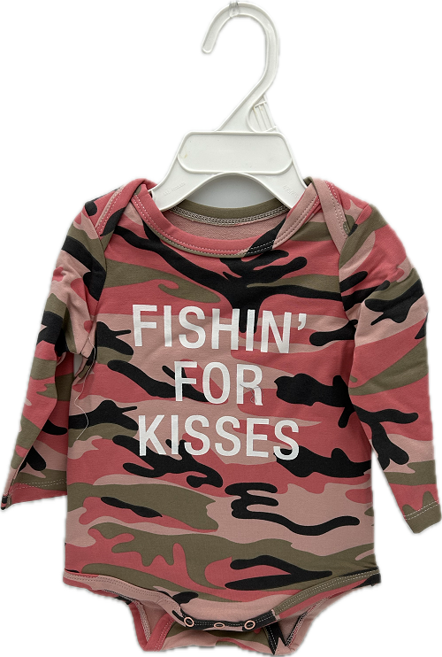 FISHIN' FOR KISSES LONG SLEEVE ONESIE 3-6 MONTHS