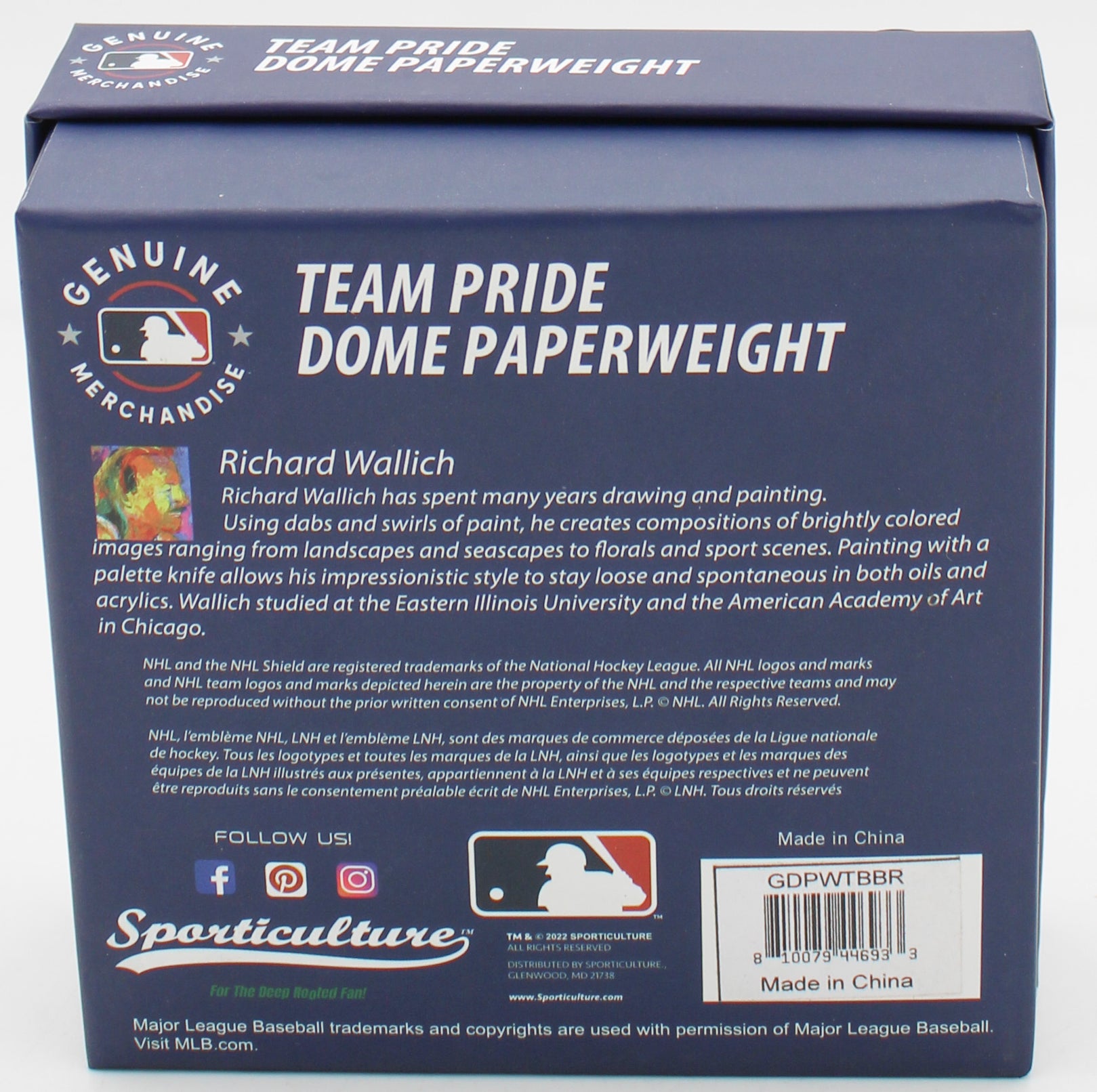 BOSTON RED SOX GLASS DOME PAPERWEIGHT