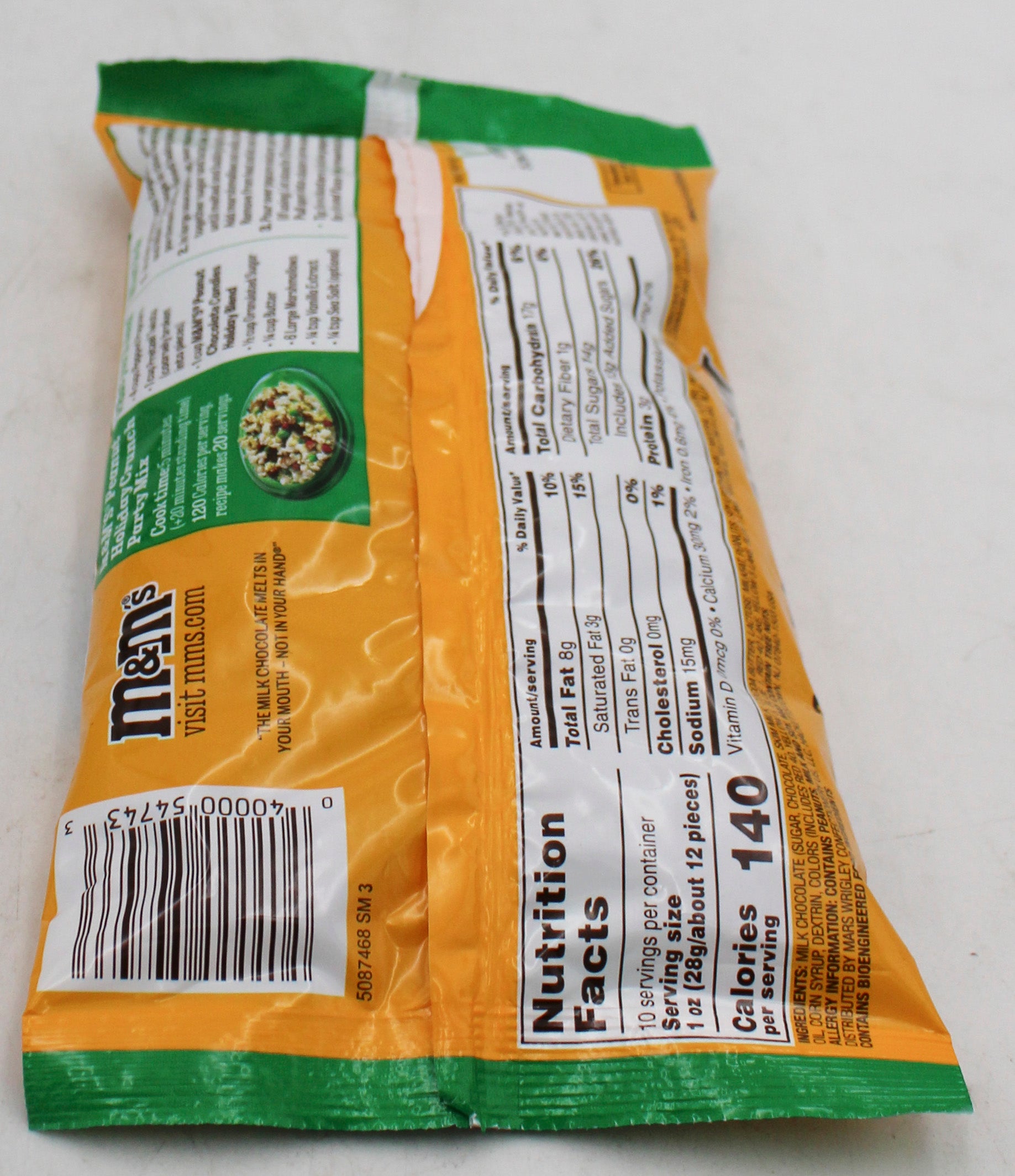 M&MS PEANUT MILK CHOCOLATE CHRISTMAS CANDY 10 Oz BB 7/26